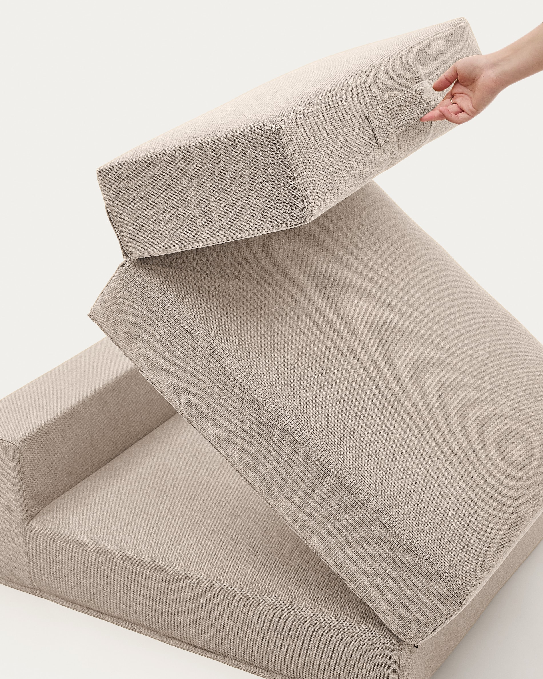 Arty beige, convertible pouffe/bed 70 x 89 (200) cm