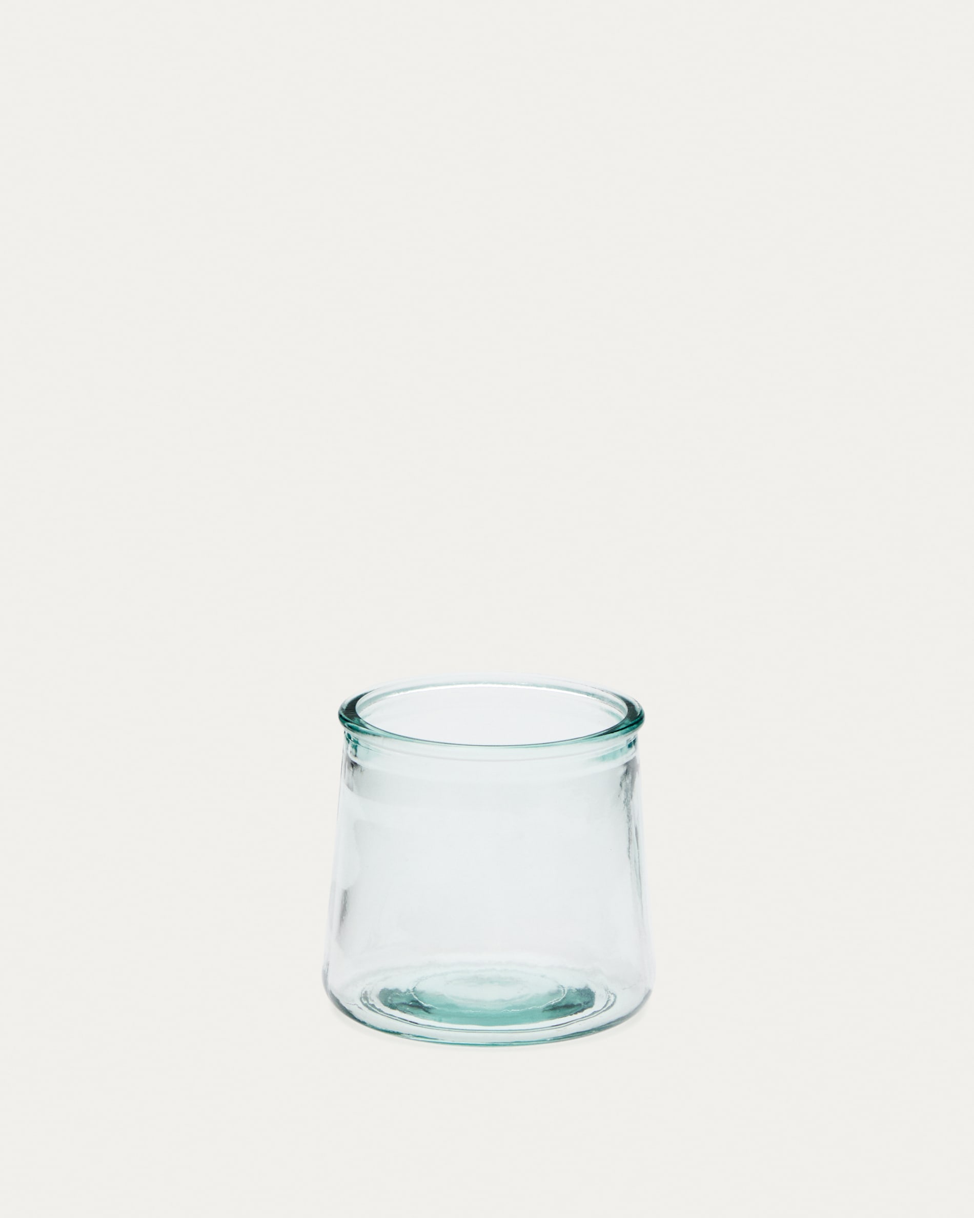 Izai transparent recycled glass