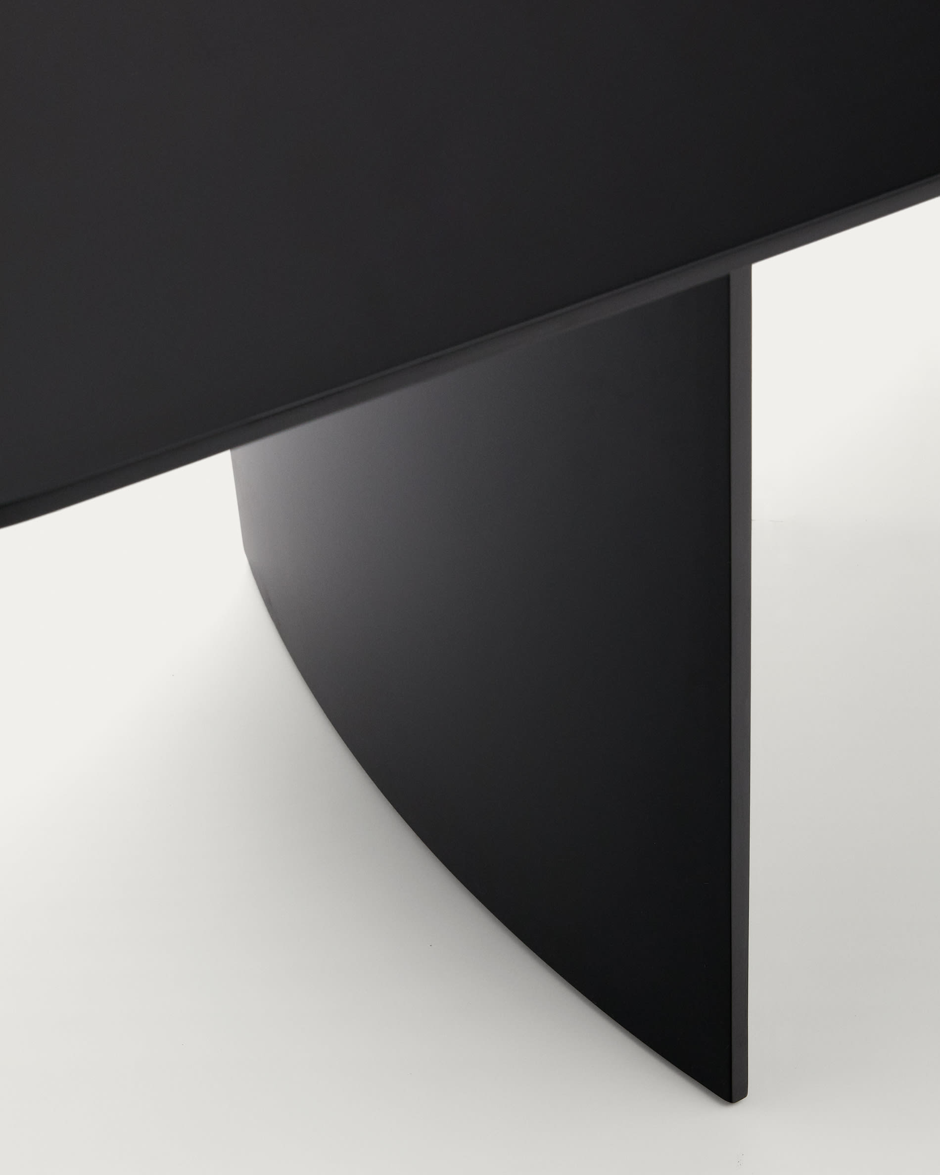 Litto black, lacquered MDF table, 200 x 100 cm