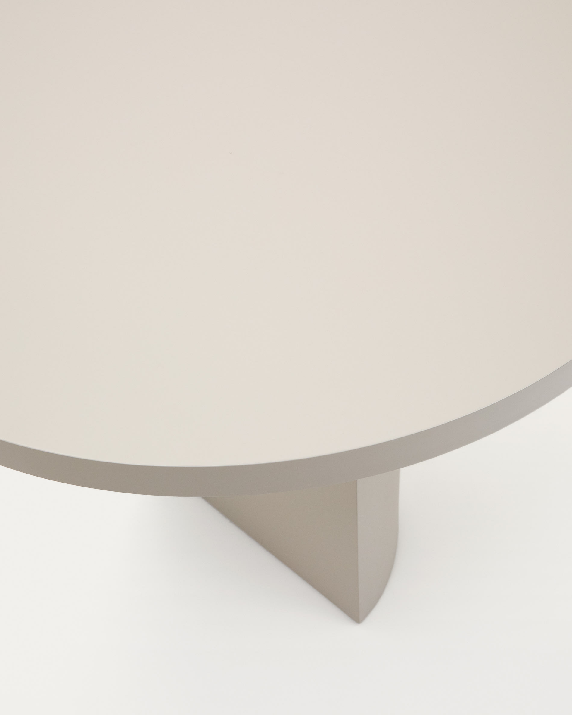 Nealy table in a lacquered MDF in an ecru finish, 200 x 100 cm