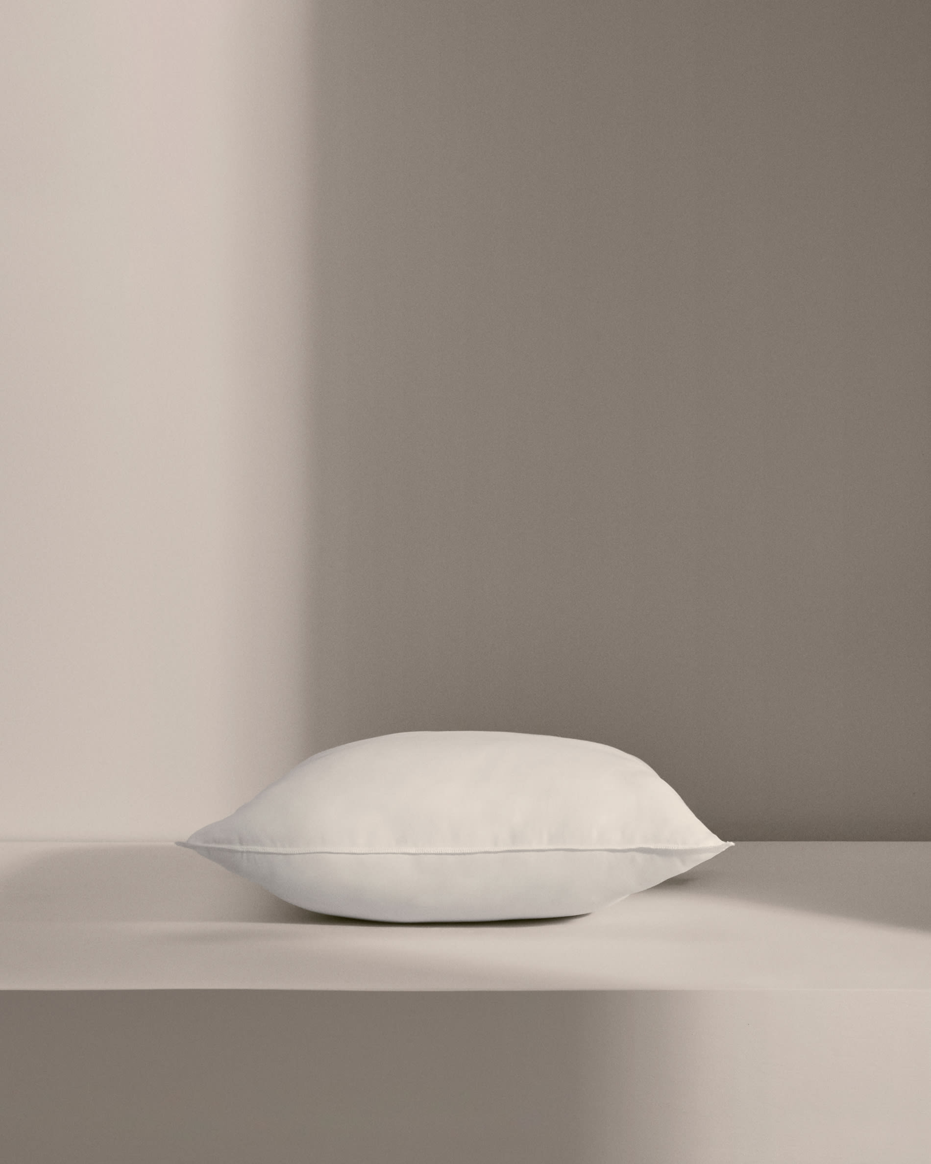 Nubu cushion filler made from recycled microfibre with gel effect 45 x 45 cm, made in Spain