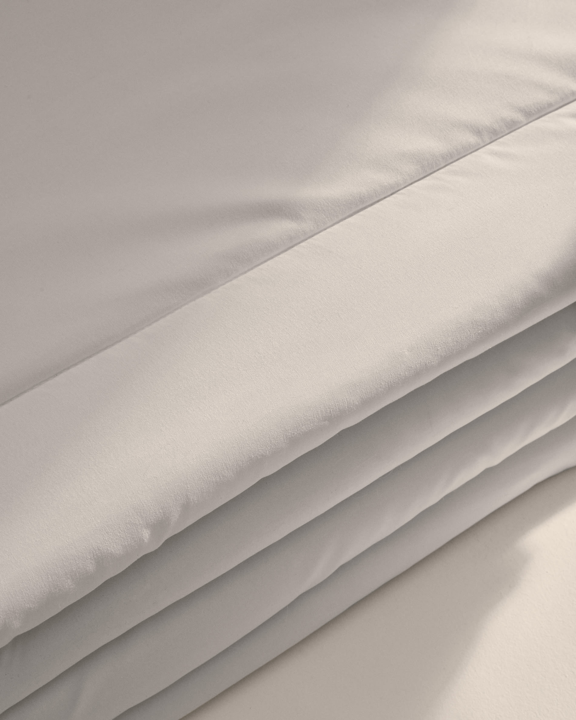 Mistral 250gsm microfibre duvet for 180cm bed made in Spain