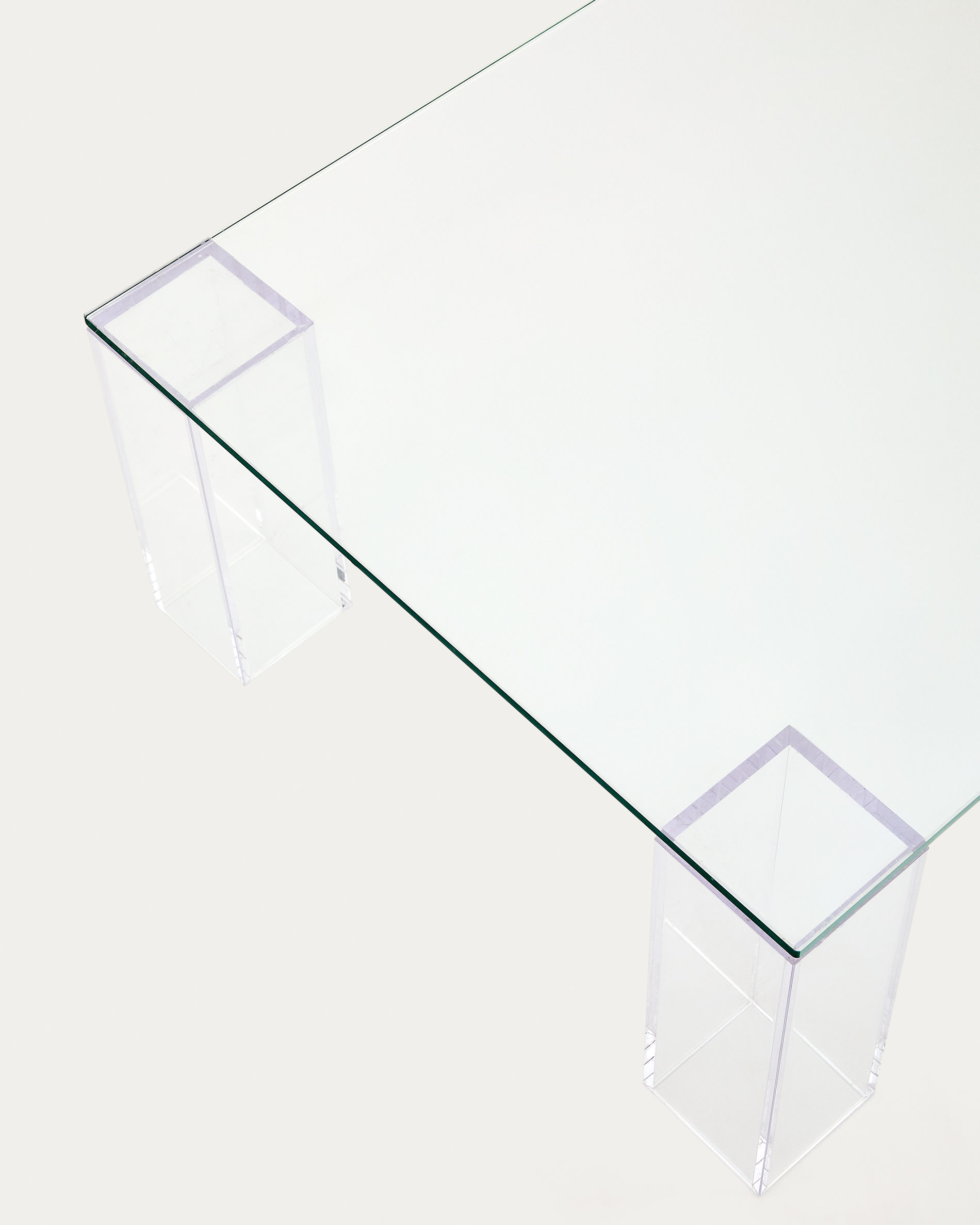 Adularia transparent, tempered-glass coffee table, 140 x 60 cm