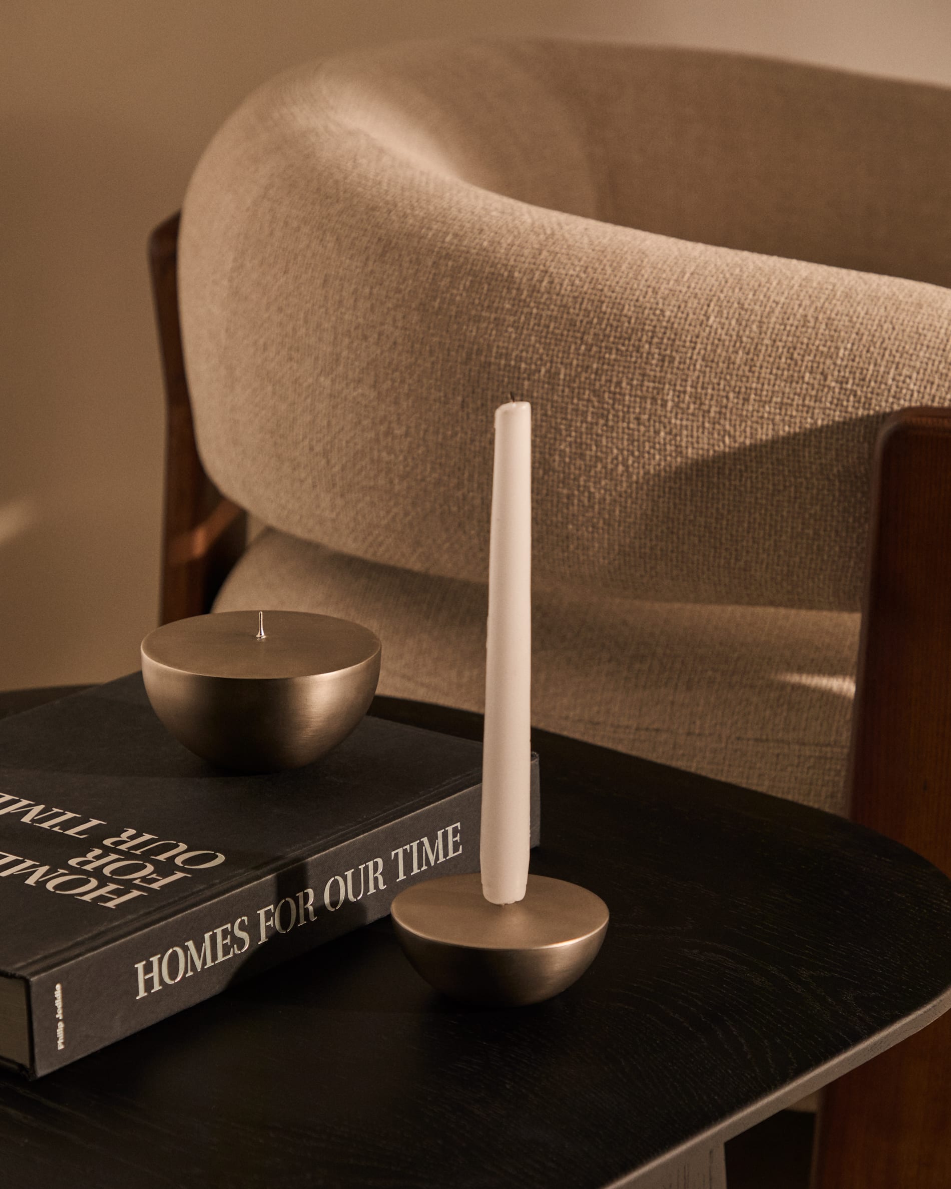 Quira large candle holder in silver-plated stainless steel