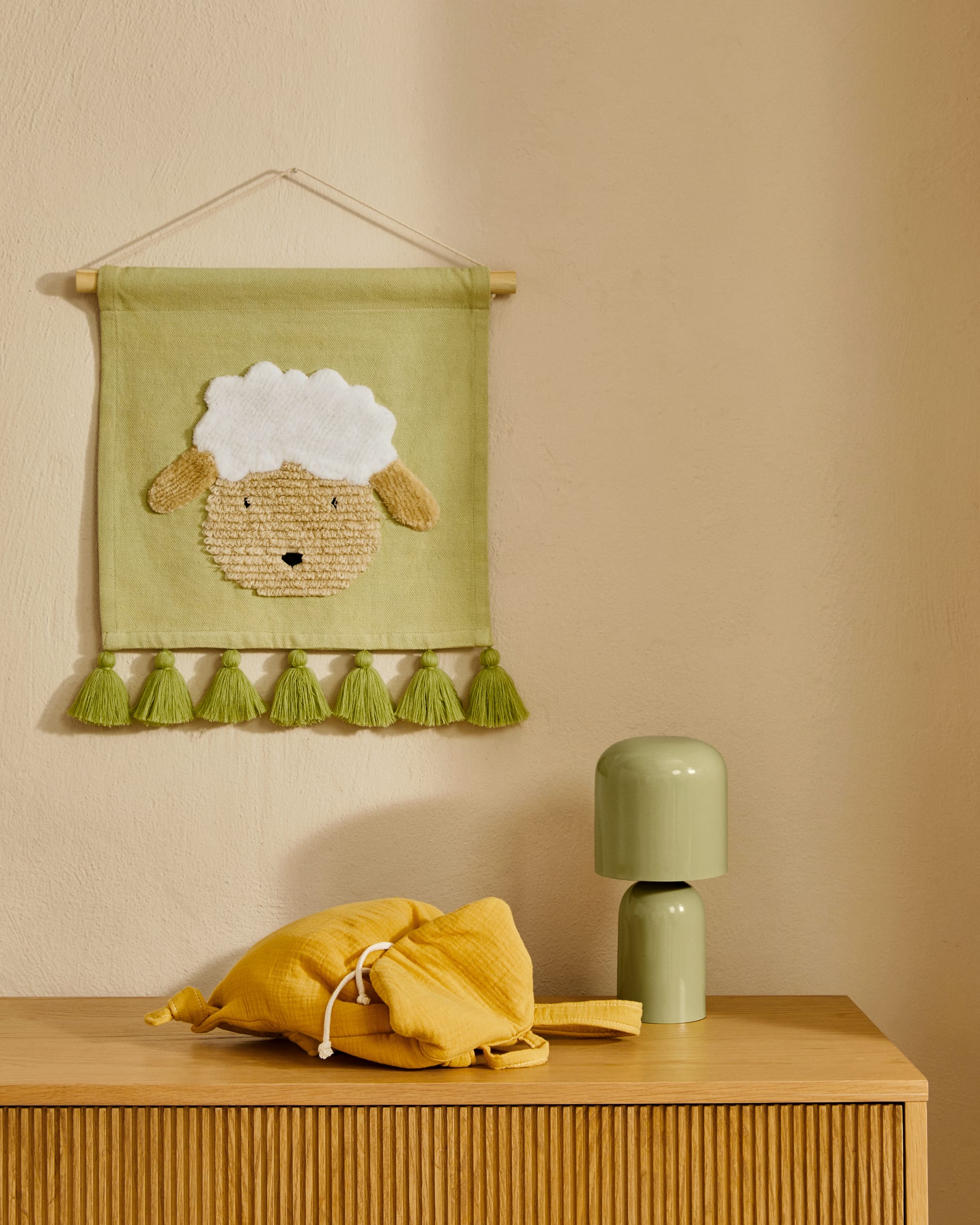 Monze table lamp in light green painted metal
