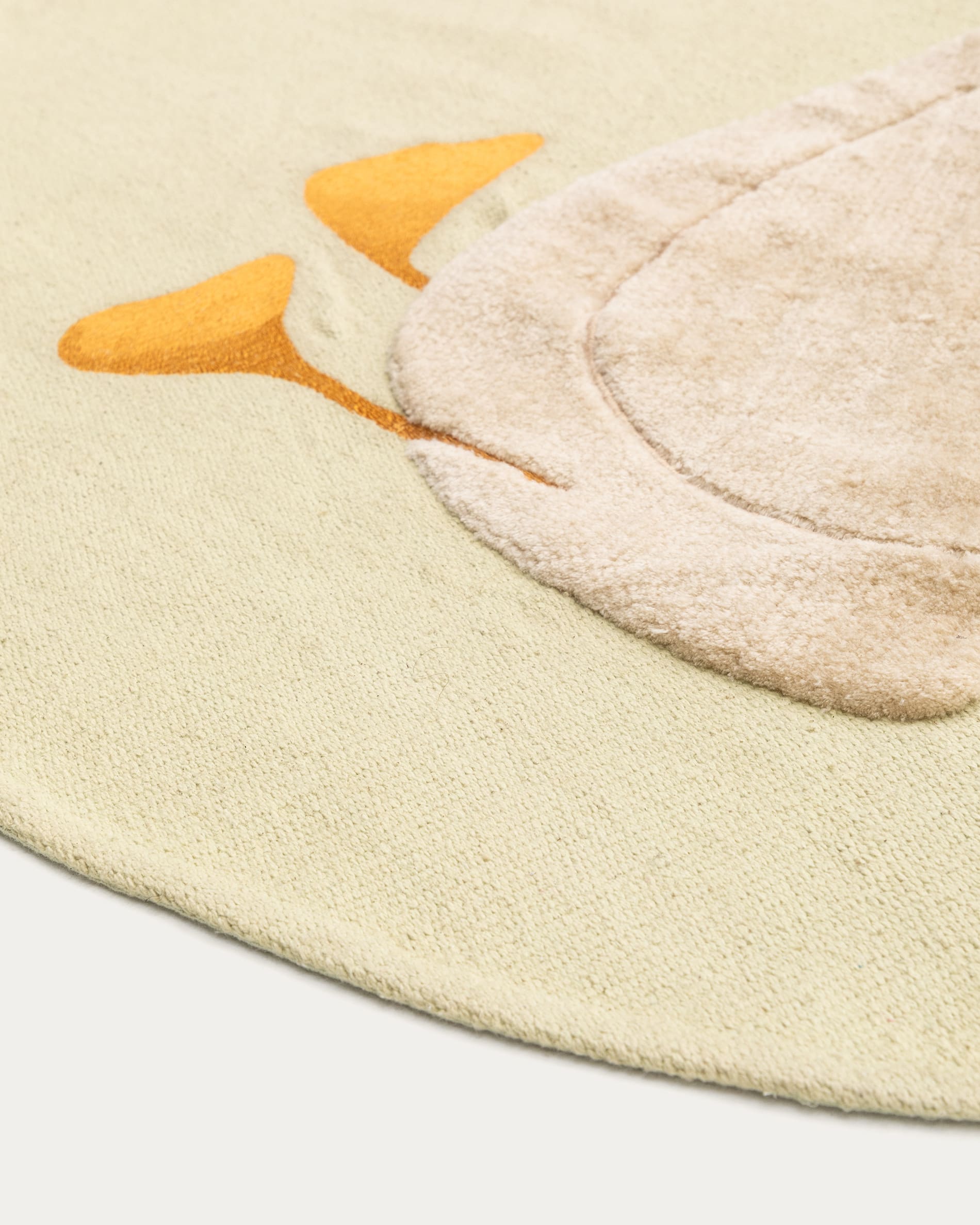 Milu green, 100% cotton rug with a goose feature, Ø 100 cm