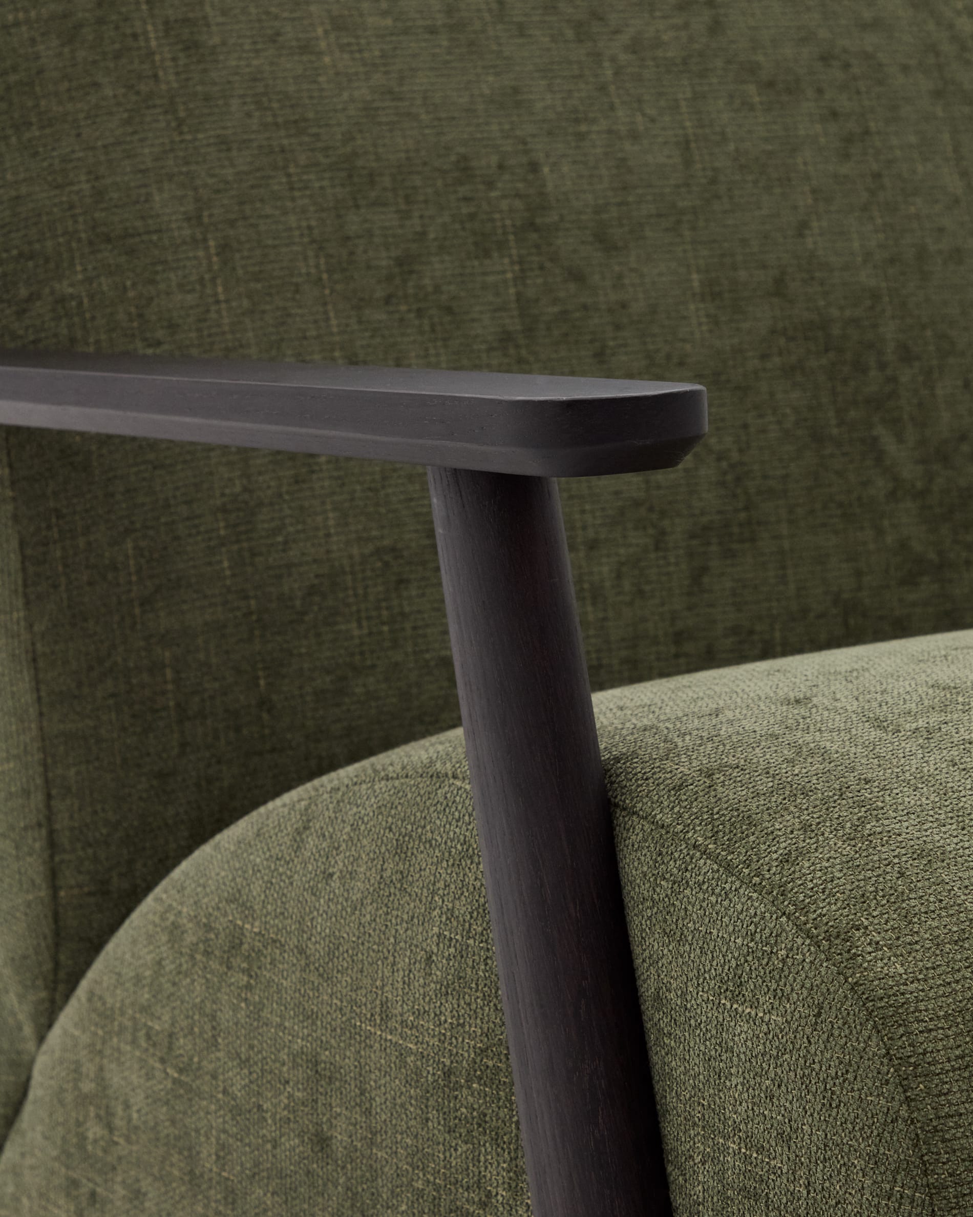 Meghan armchair in green chenille and with solid beech wood in a wenge finish FSC Mix Credit