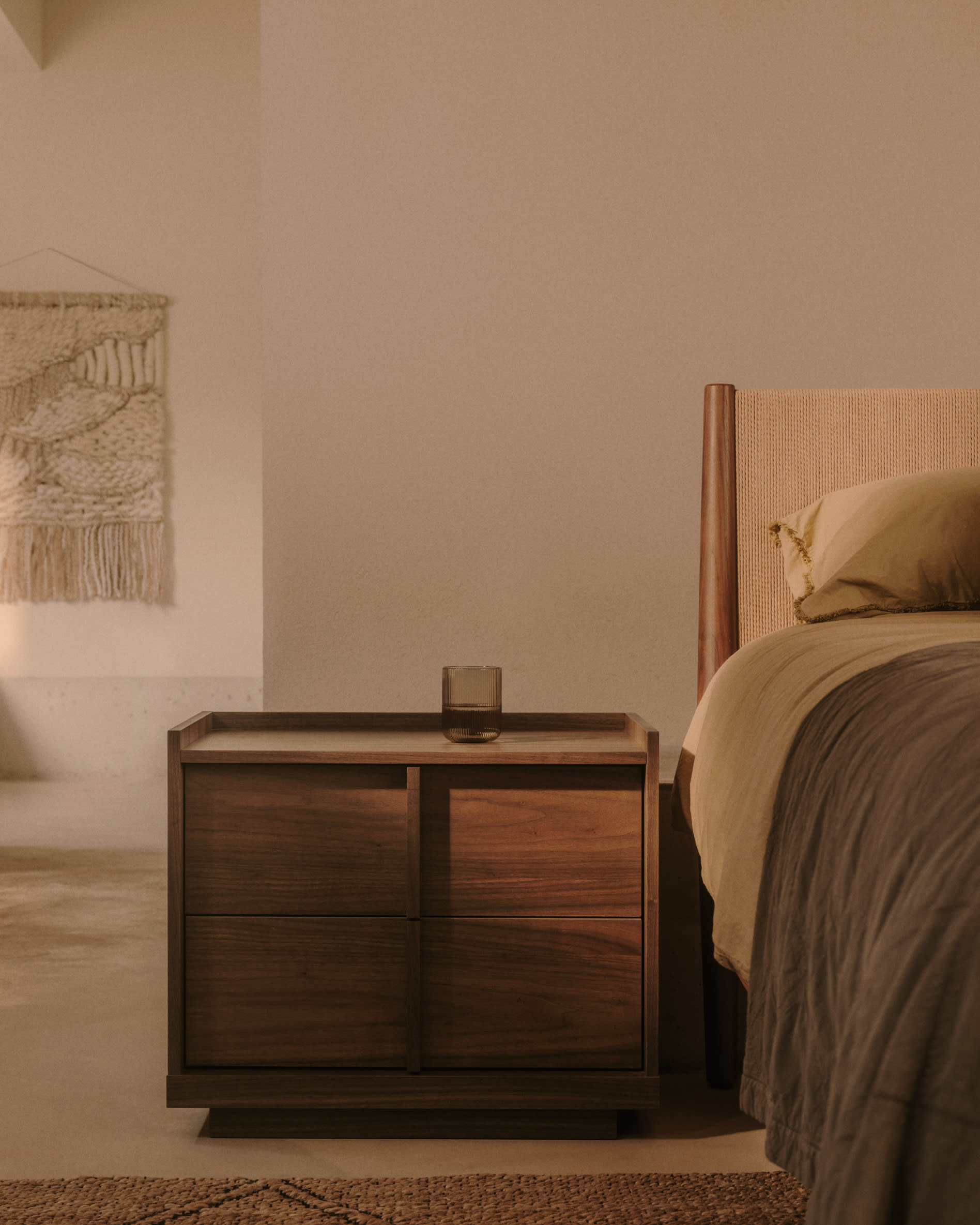 Onix bedside table, 2 drawers, walnut veneer in a dark finish, 60 x 47 cm FSC Mix Credit