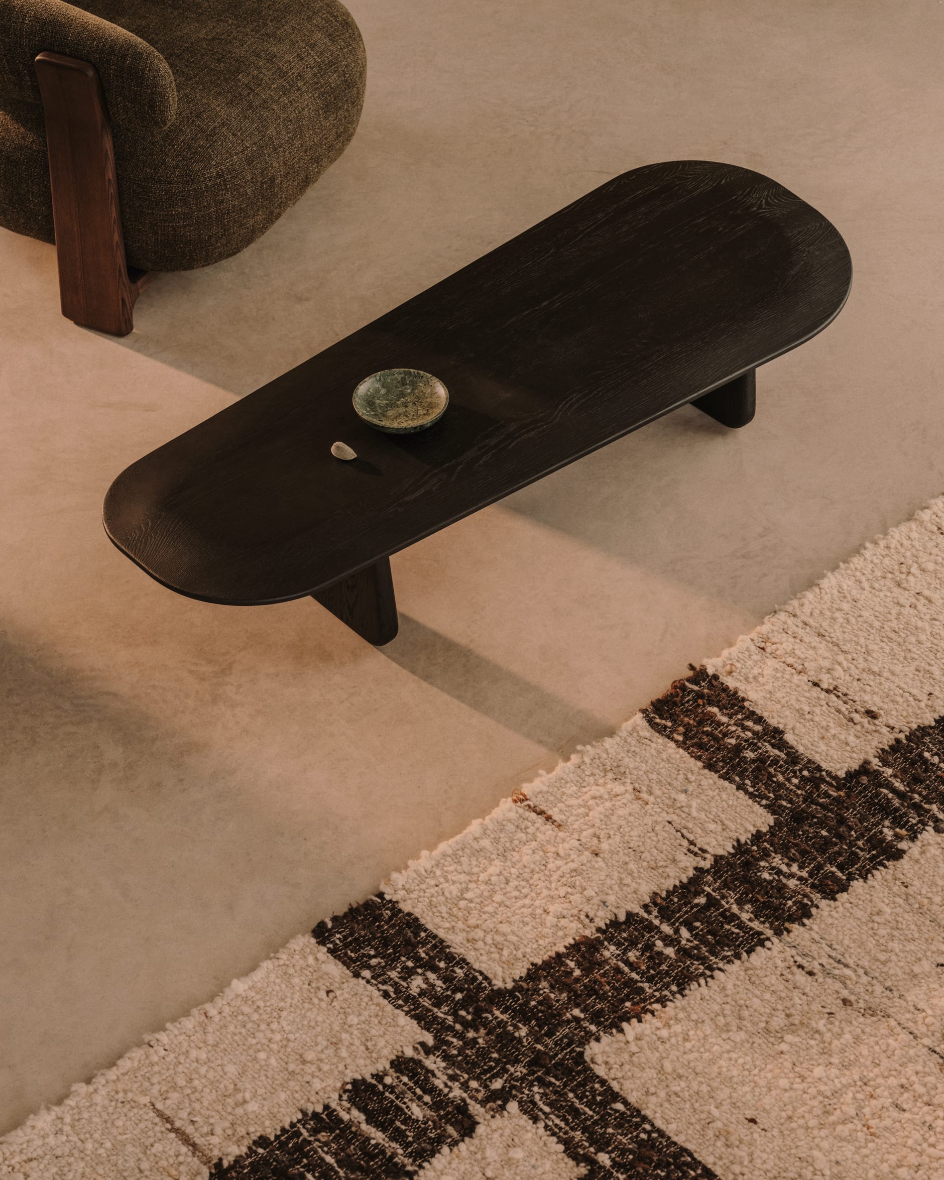 Pirita coffee table made from solid oak wood in a black finish, 147 x 65 cm FSC 100%