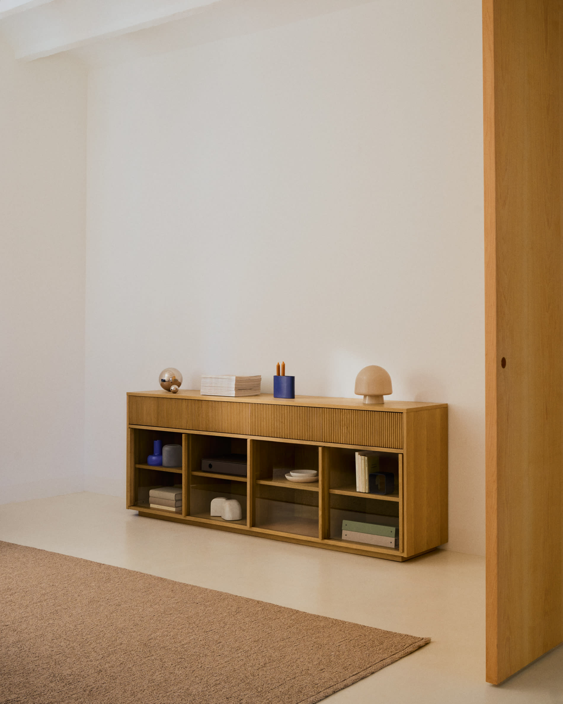 Helvine sideboard 4 doors and 4 drawers oak veneer and tempered glass, 200 x 80cm FSC 100%