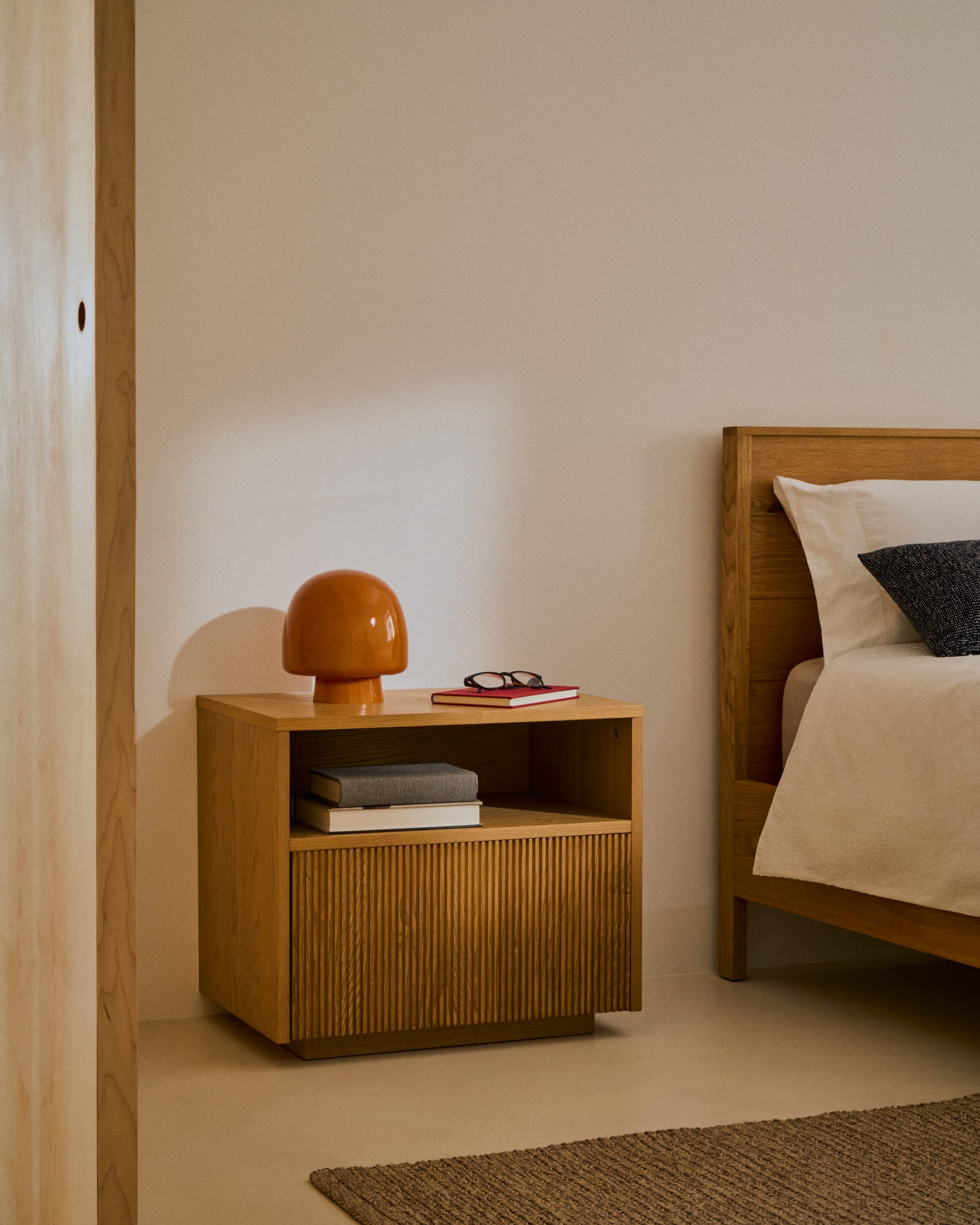 Reig orange glass table lamp