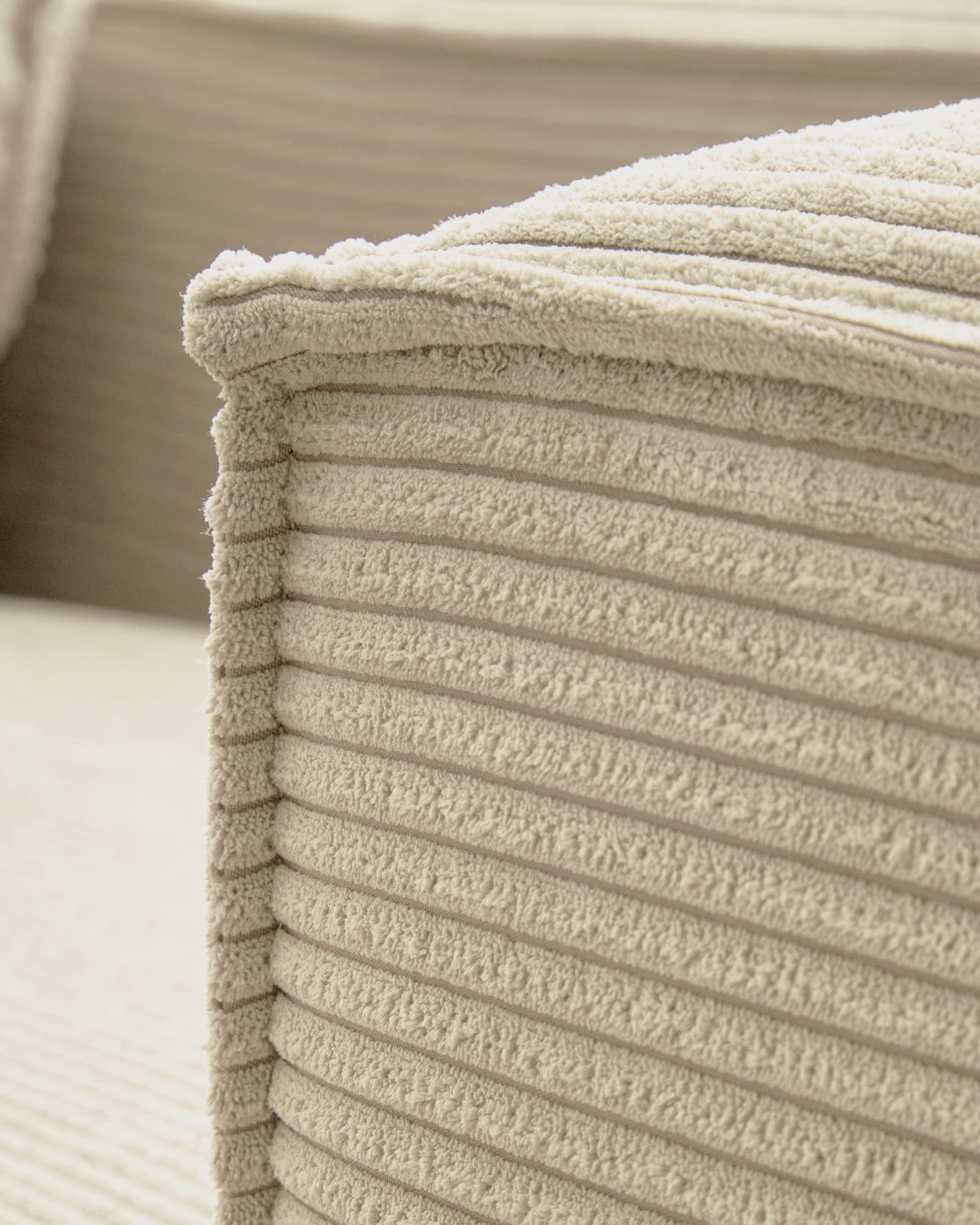 Blok 3-seater sofa in natural thick corduroy 240cm FSC Mix Credit