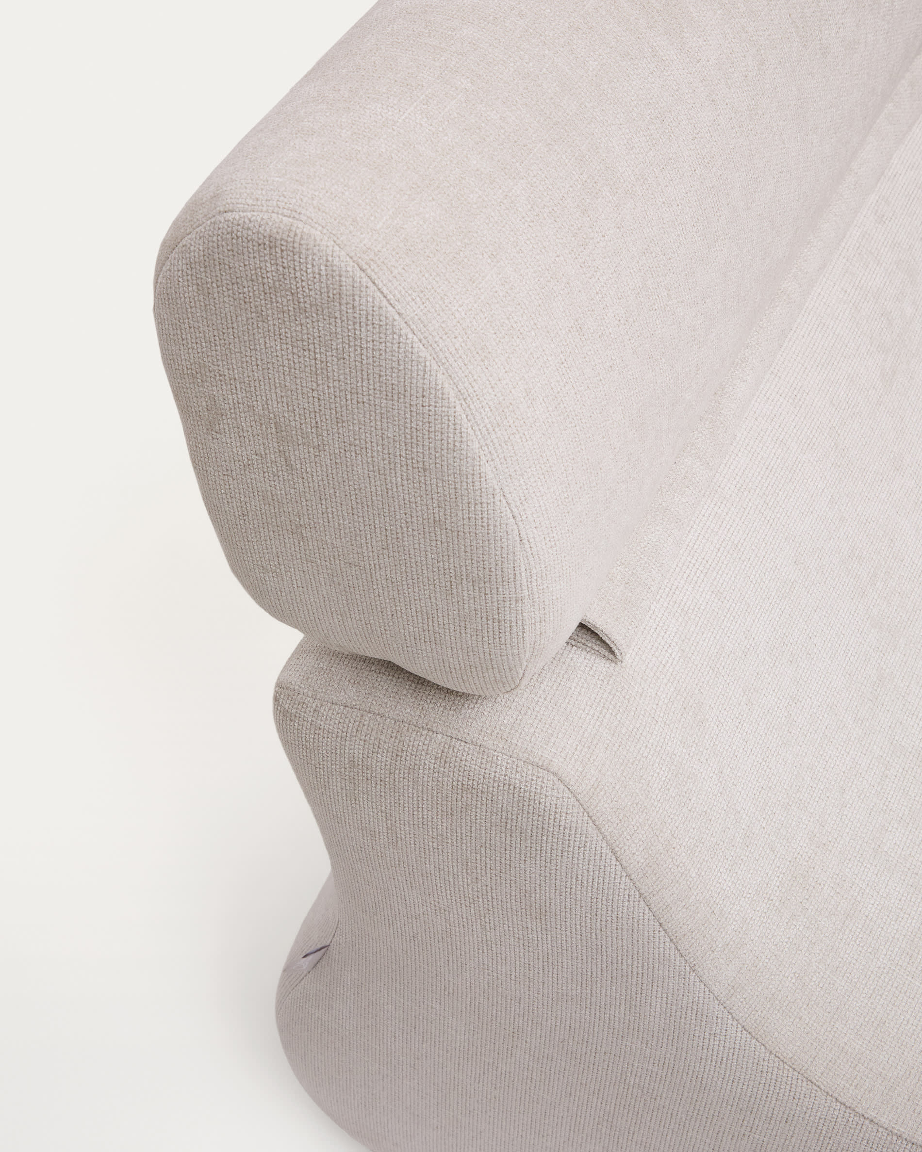 Club pearl-coloured, chenille armchair