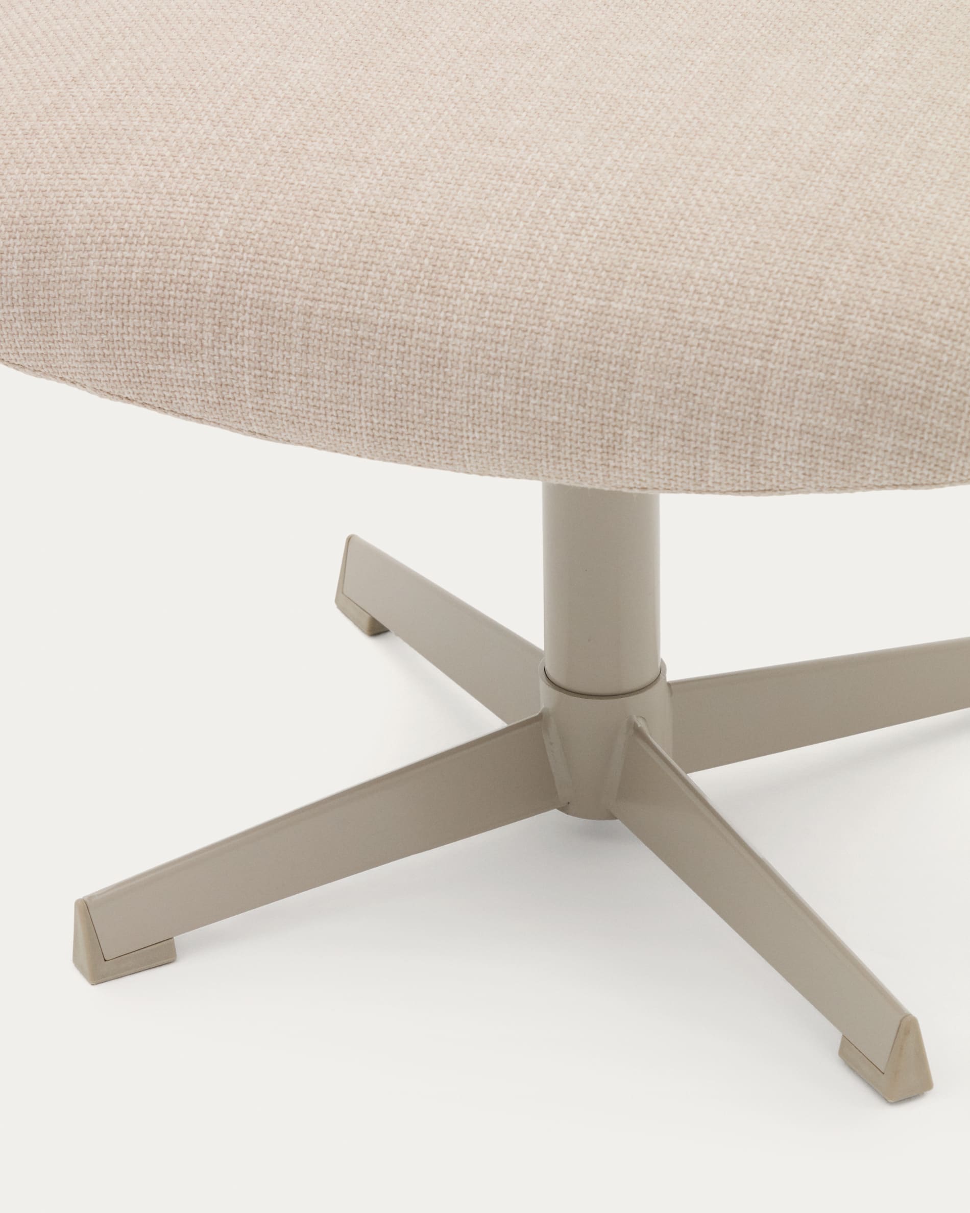 Teryl swivel footrest in beige chenille and metal with a grey finish FSC™ 100%.