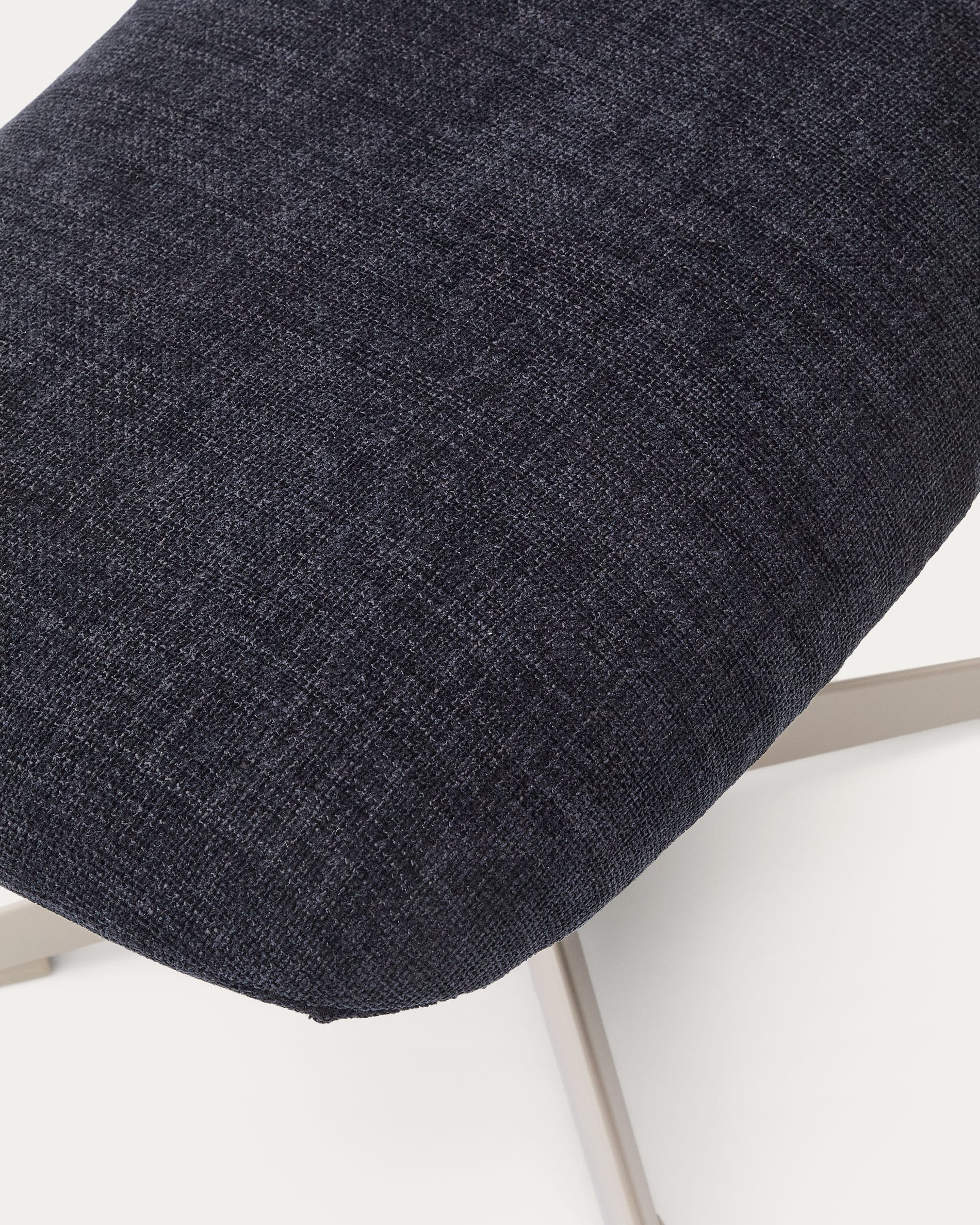 Teryl swivel footrest in blue chenille and metal with a grey finish FSC™ 100%.