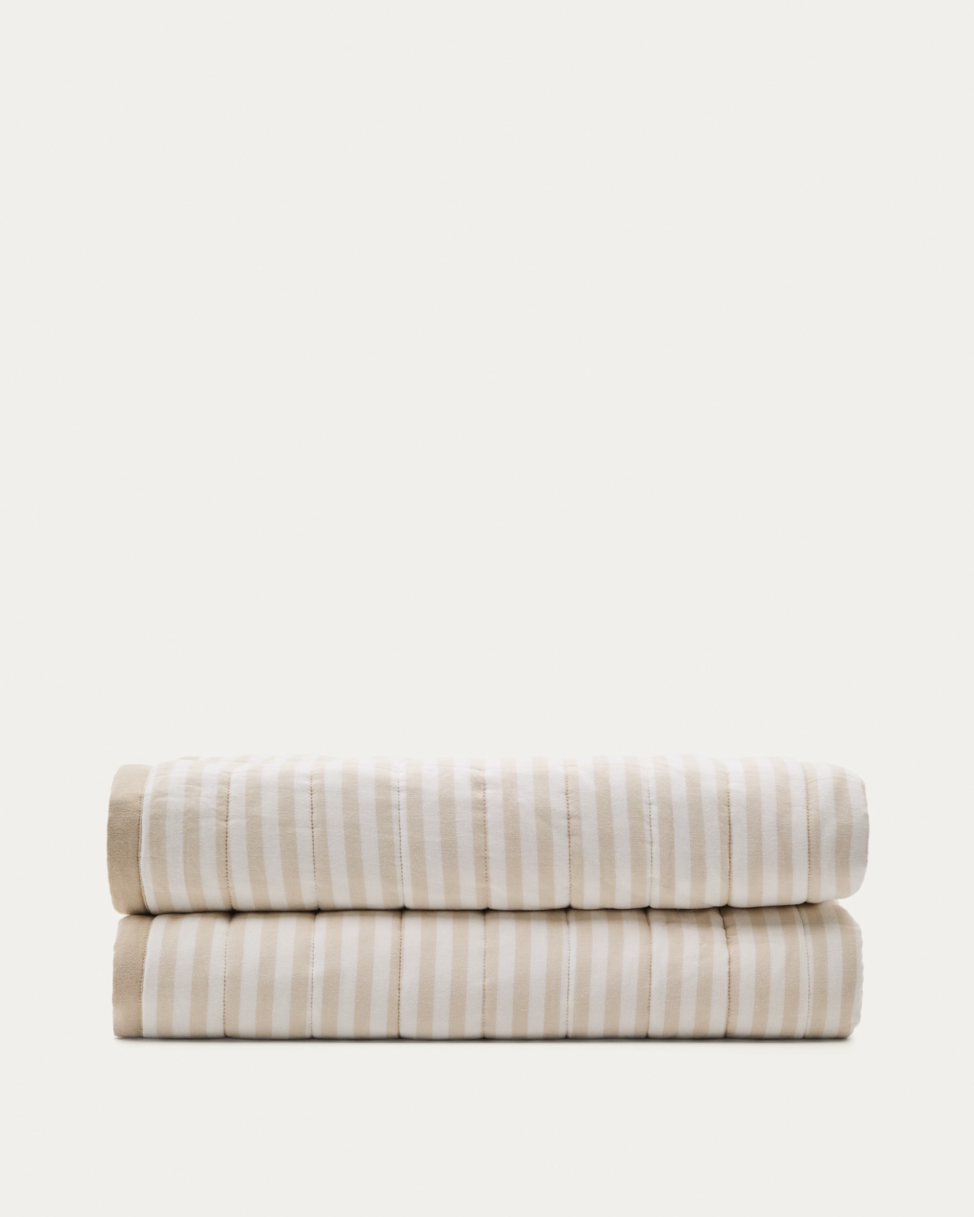 Sini beige bedspread made of 100% organic cotton for 90 cm beds