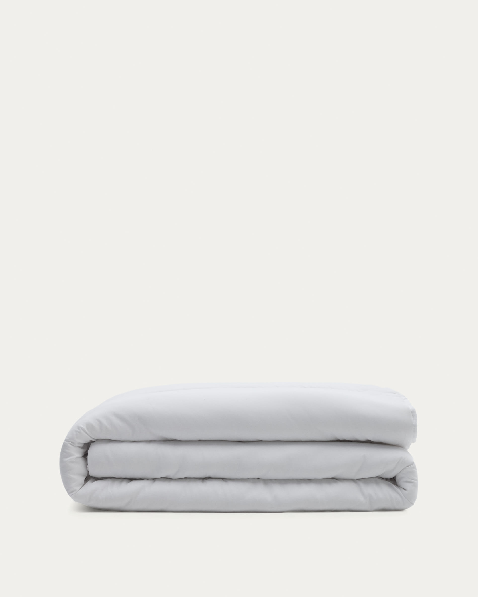Atra 190gsm down and feather duvet for 80/90cm bed made in Spain
