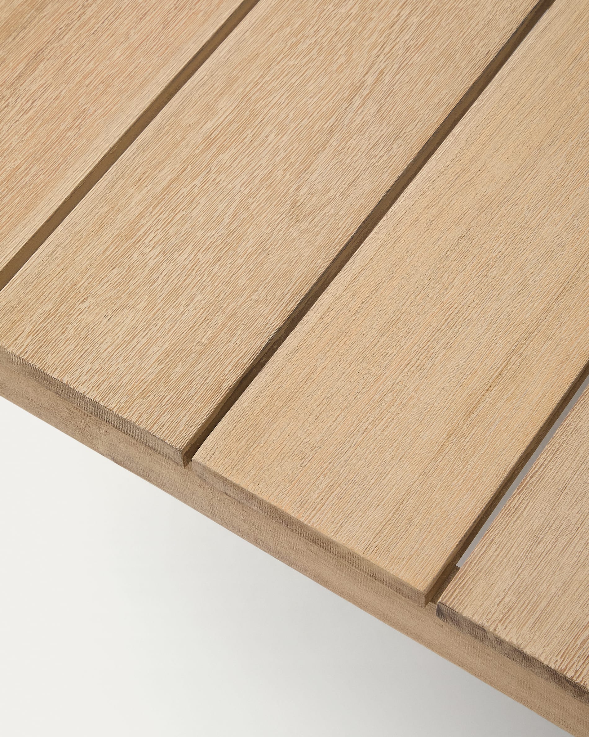 Ambra coffee table in solid acacia wood with light finish 82.5 x 82.5cm FSC 100%