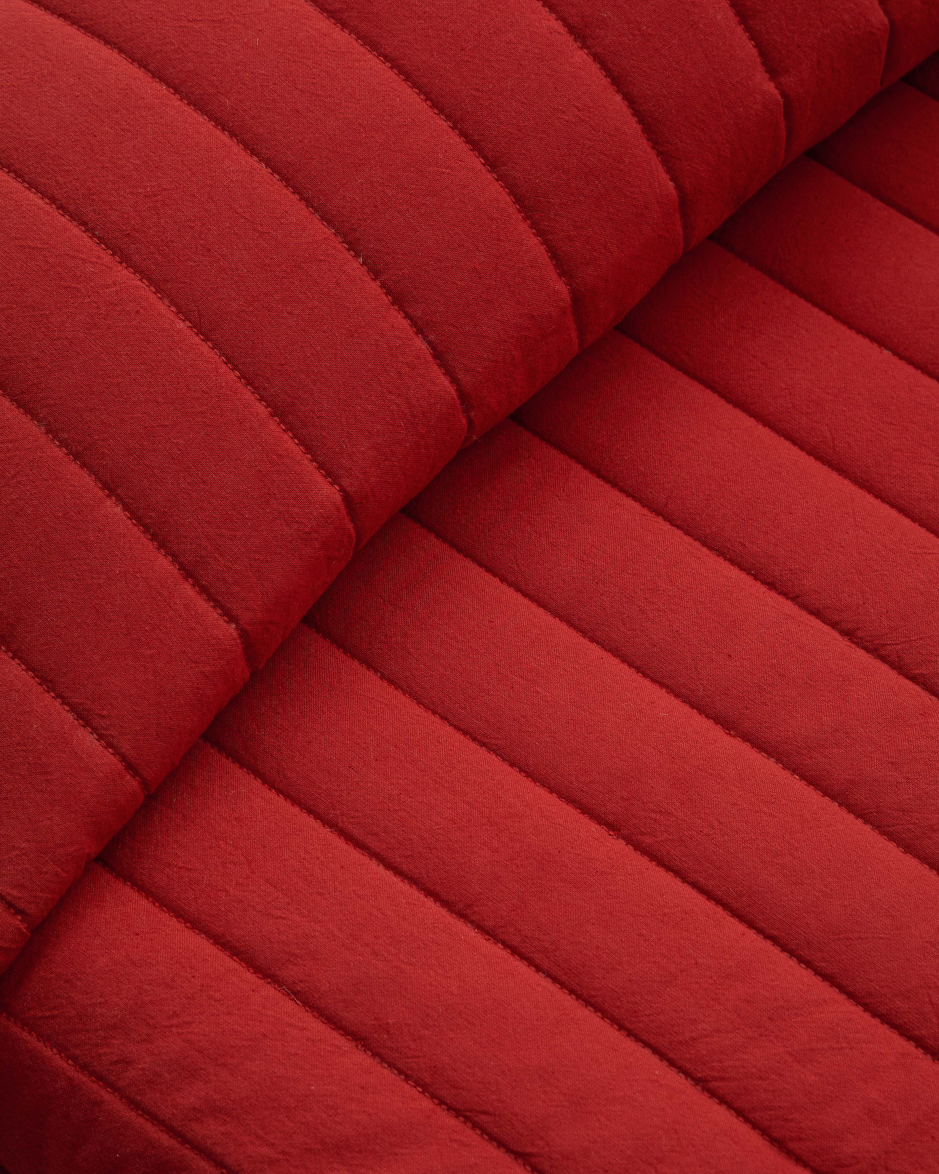 Sini red bedspread made of 100% cotton for a 90 cm bed