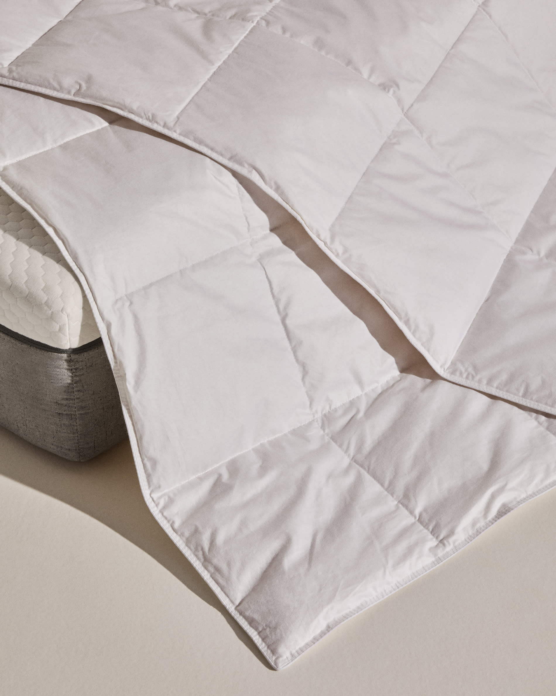 Atra 190gsm down and feather duvet for 80/90cm bed made in Spain