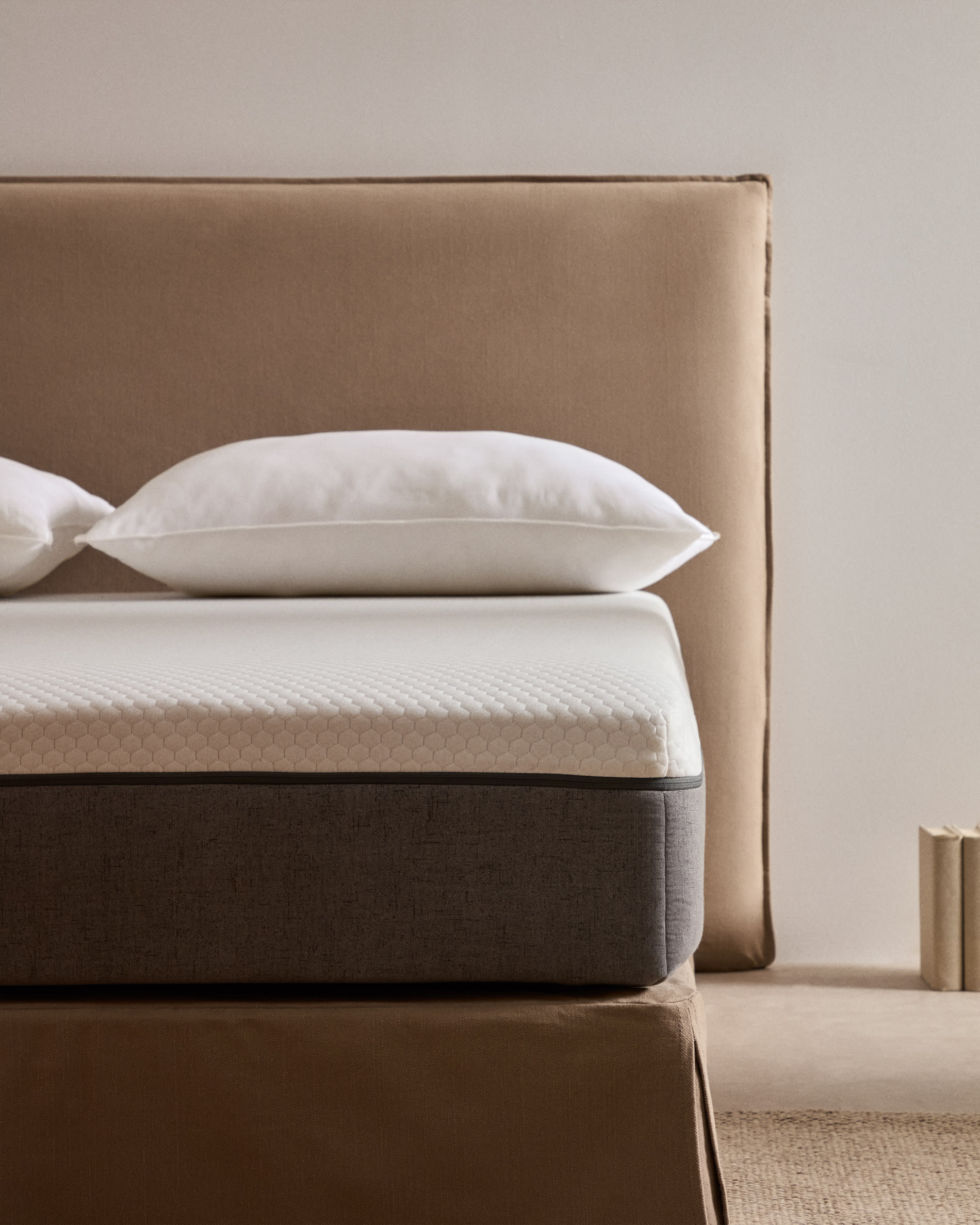 Eva viscoelastic mattress with removable cover 150 x 200 cm