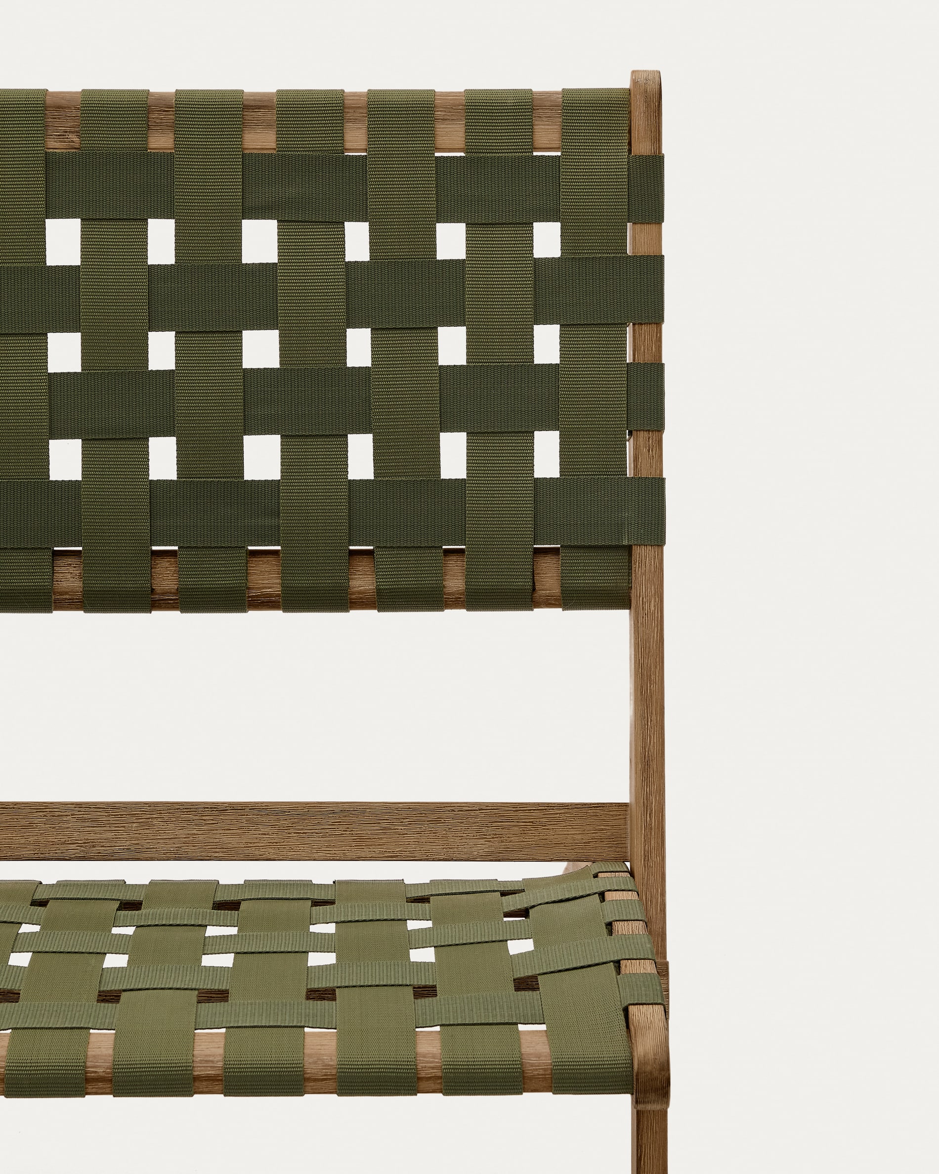 FSC 100% green cord and solid acacia wood Chabeli folding chair
