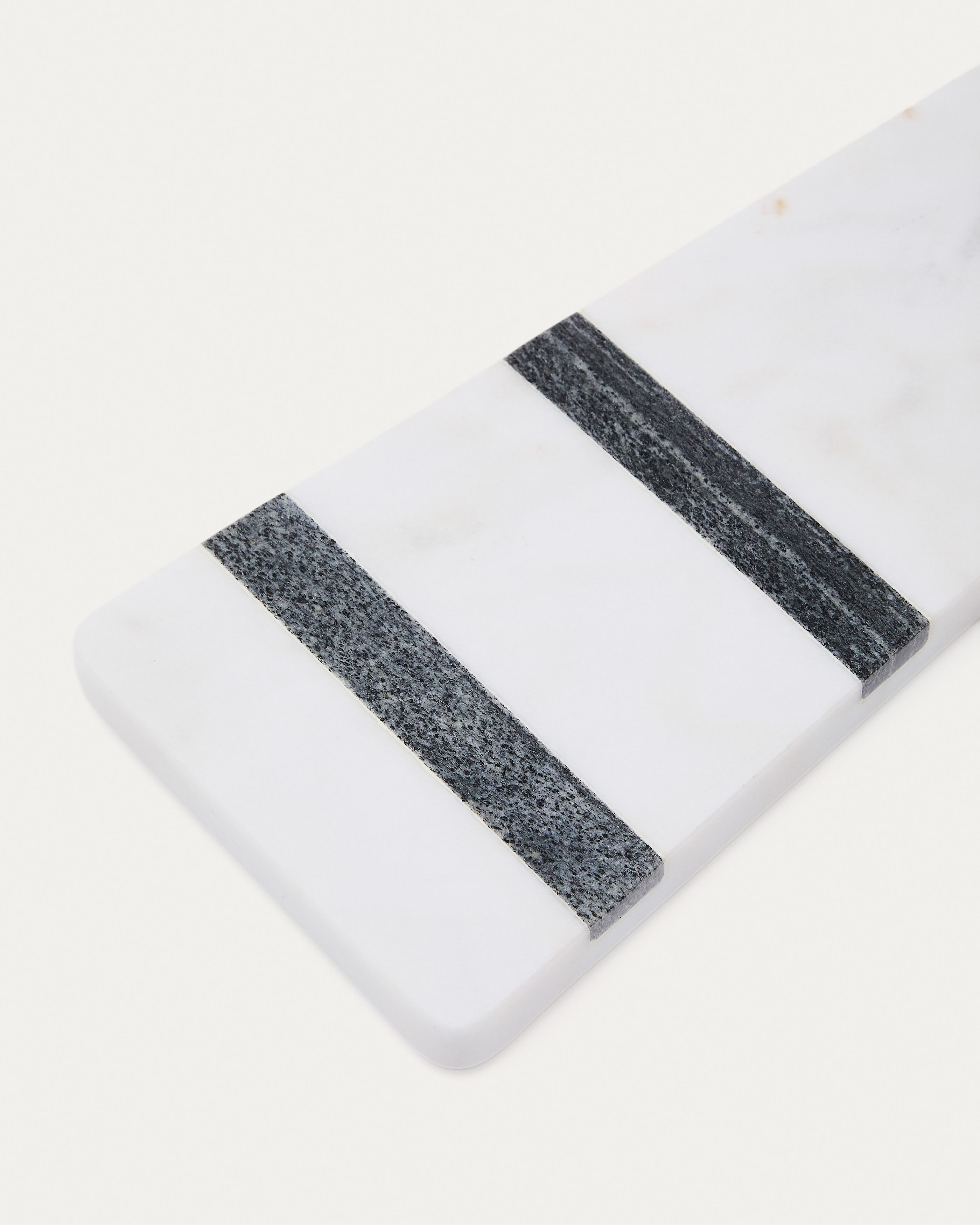 Nira small serving board in white and grey marble