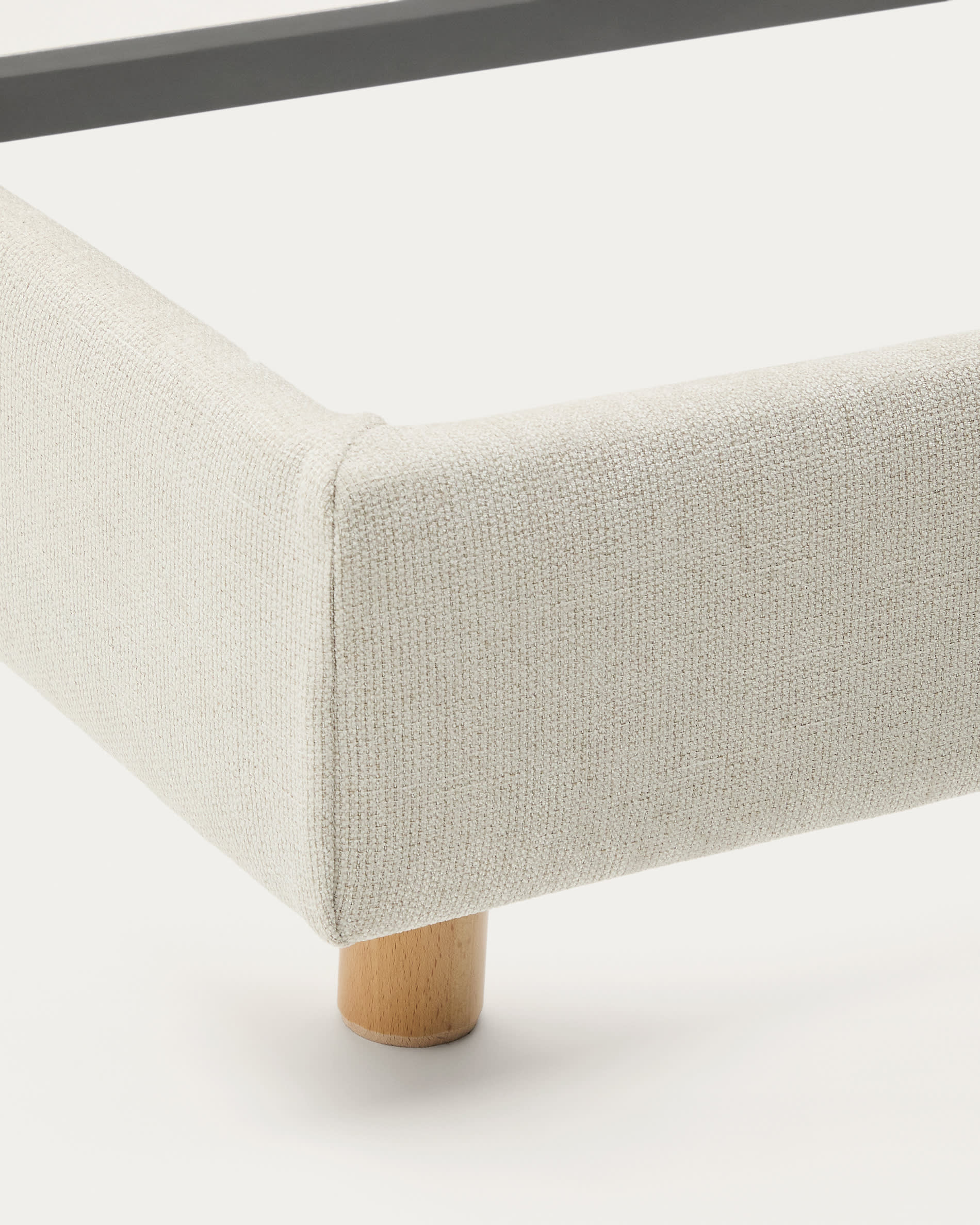 Pearl chenille Valma bed with removable cover and solid beech wood legs for a 160 x 200 cm mattress