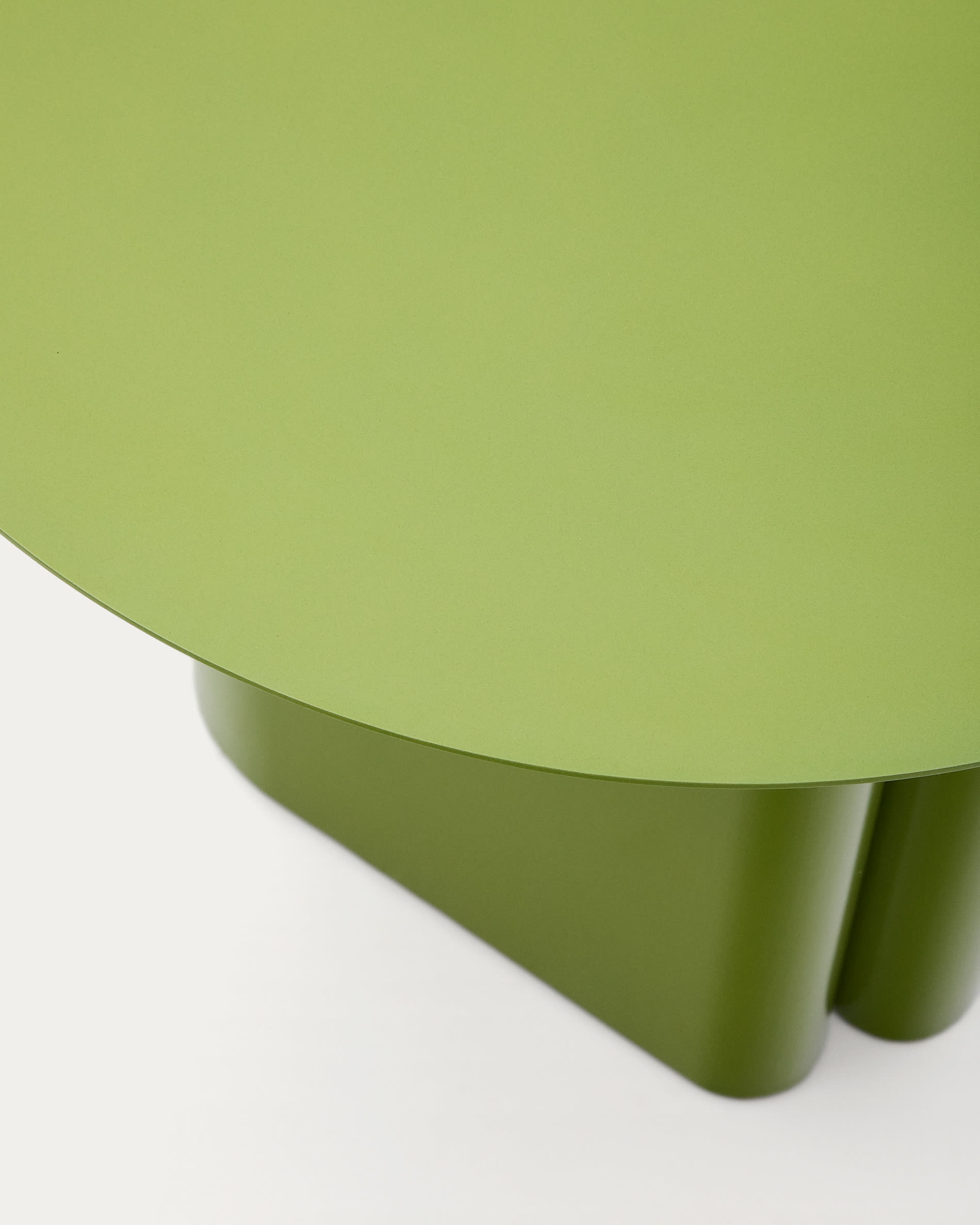 Arvin green iron side table Ø 55cm