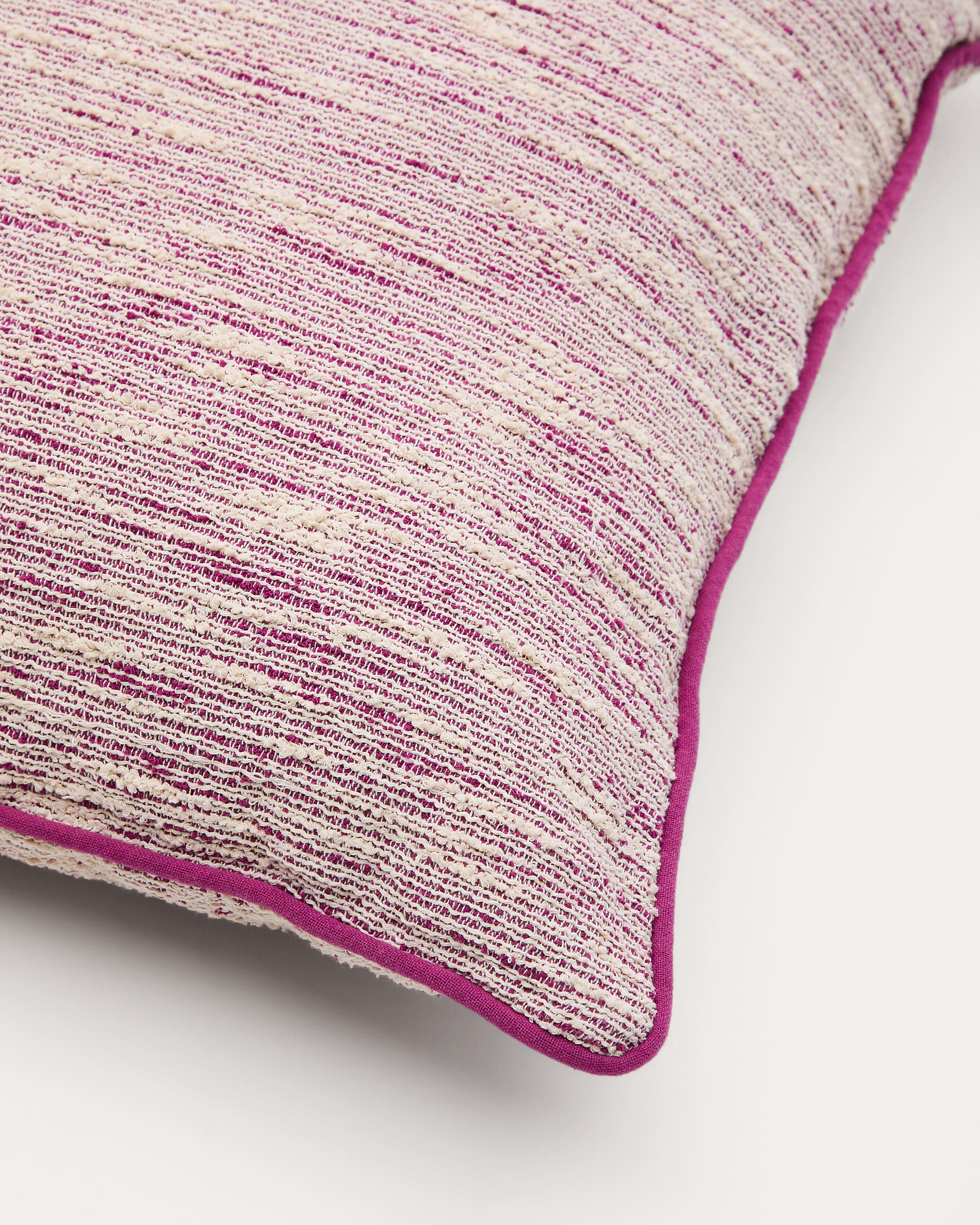 Brisella pink jacquard cushion cover with contrasting trim 45 x 45cm