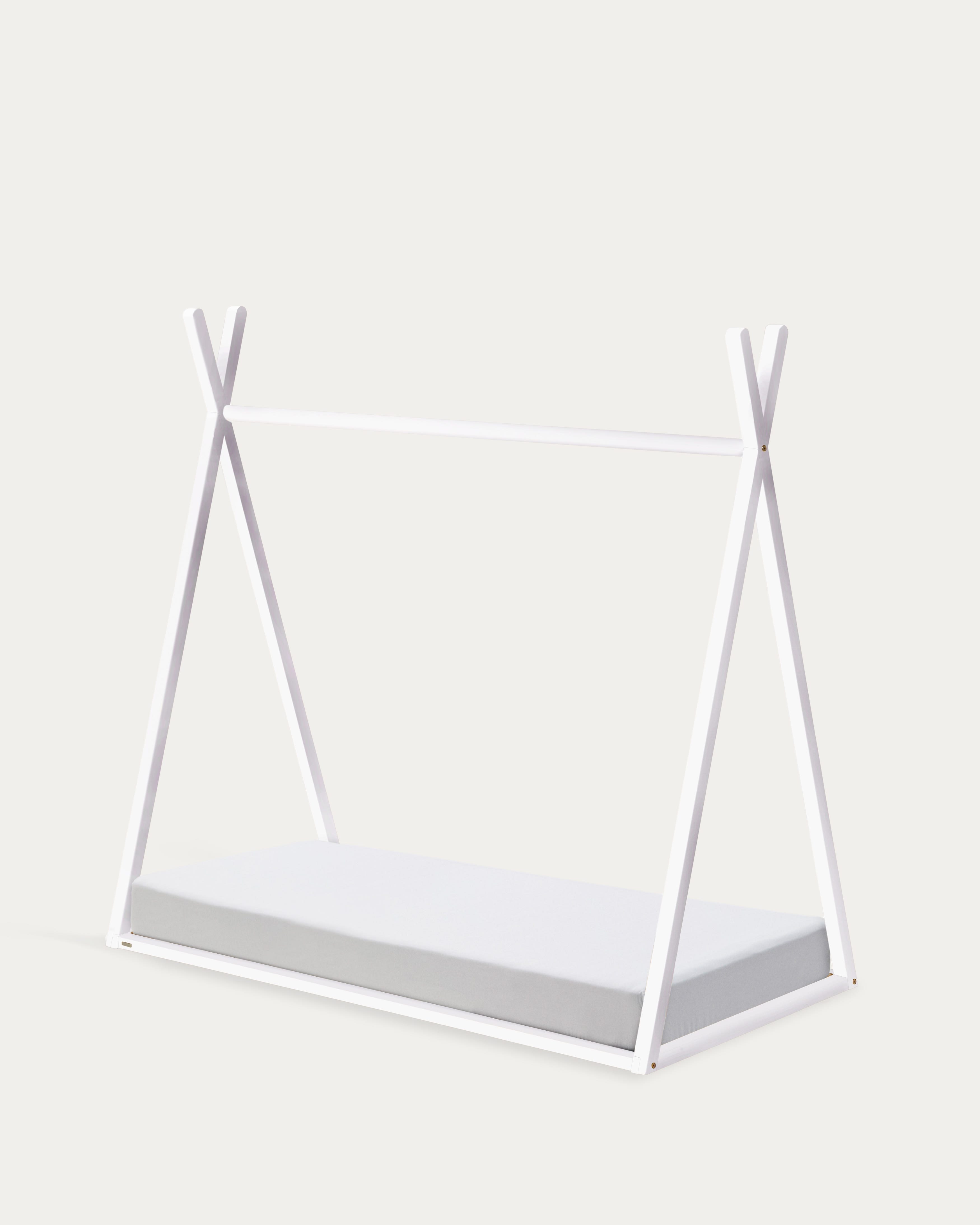 Maralis teepee bed made of solid beech wood with a white finish, for 70 x 140 cm mattresses
