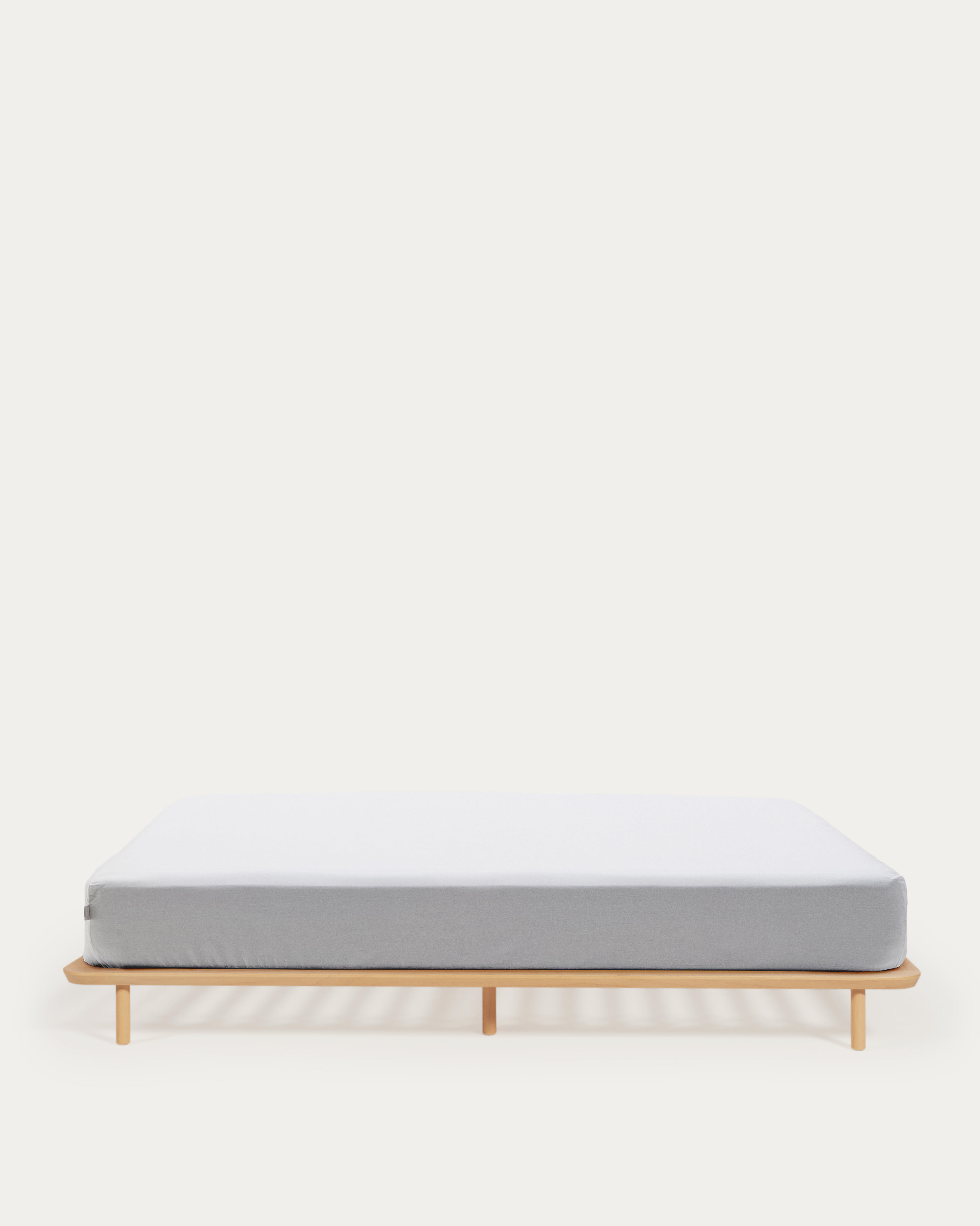 Anielle bed made from solid ash wood for a 180 x 200 cm mattress