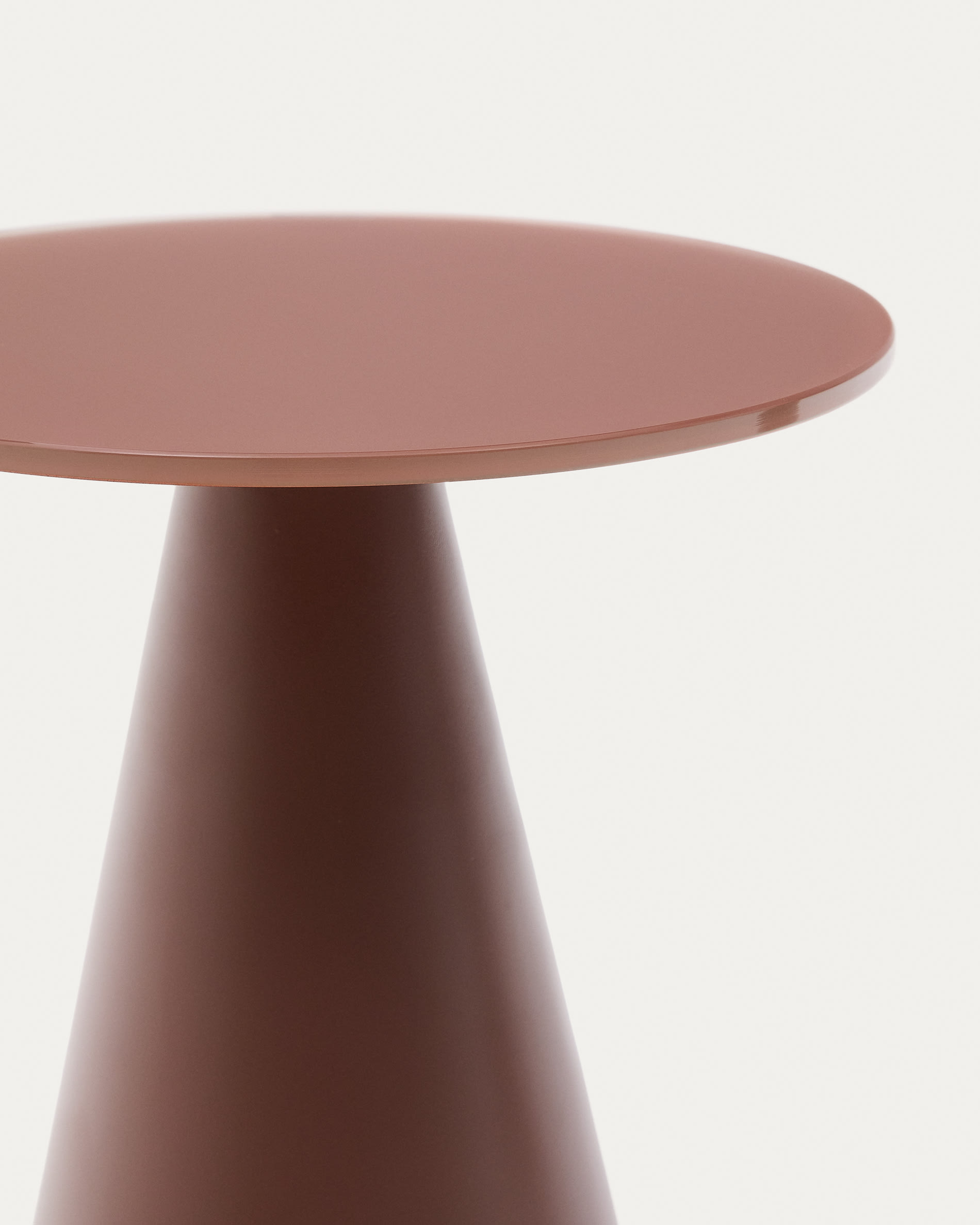 Wilshire side table with frosted tempered glass and matt terracotta painted steel finish Ø30cm