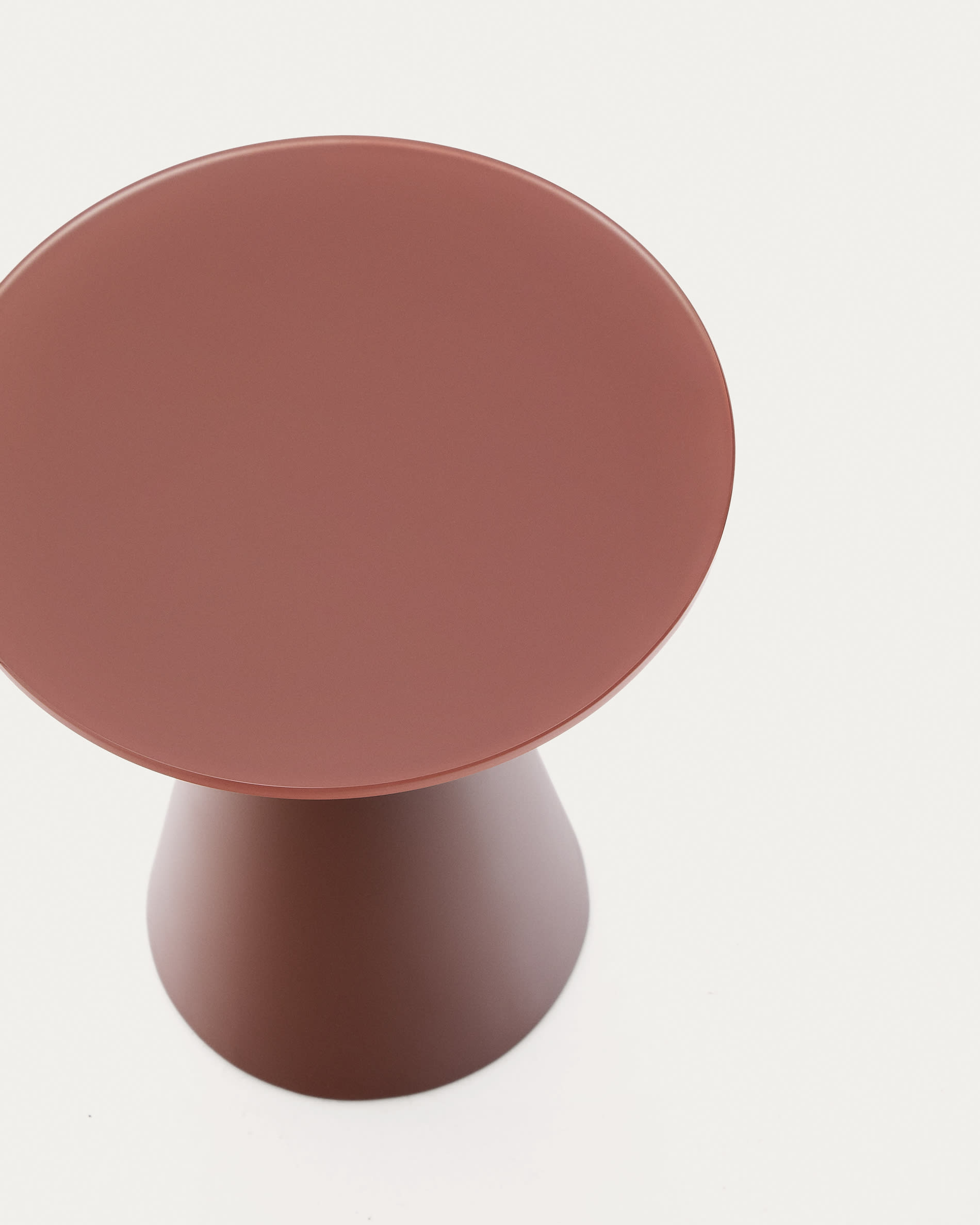 Wilshire side table with frosted tempered glass and matt terracotta painted steel finish Ø30cm