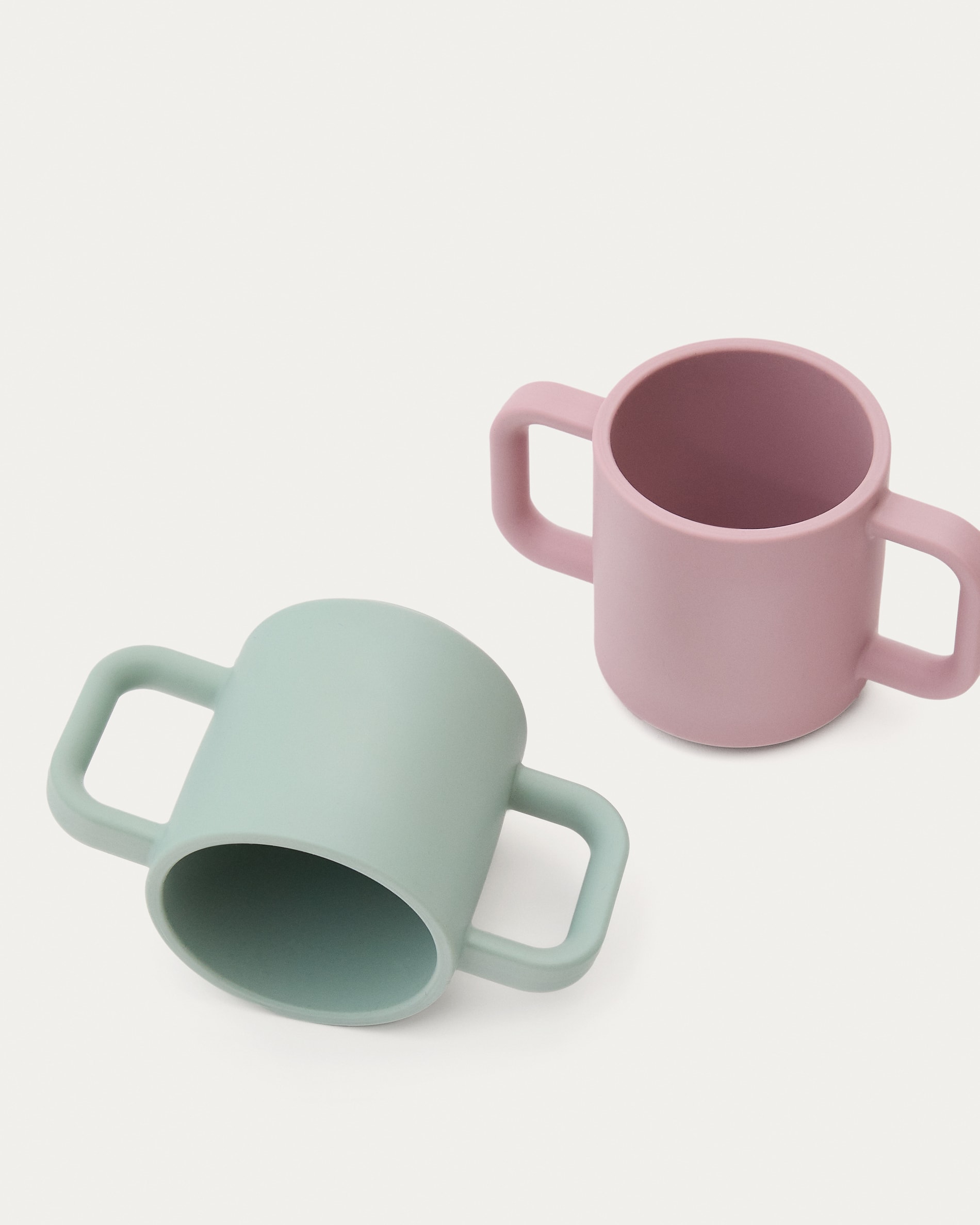 Lili set of two cups in pink and turquoise silicone