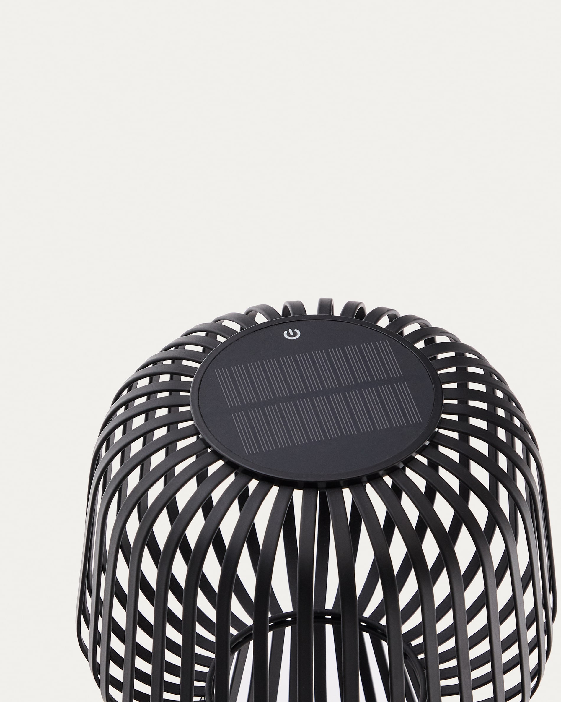 Reiba black metal solar table lamp