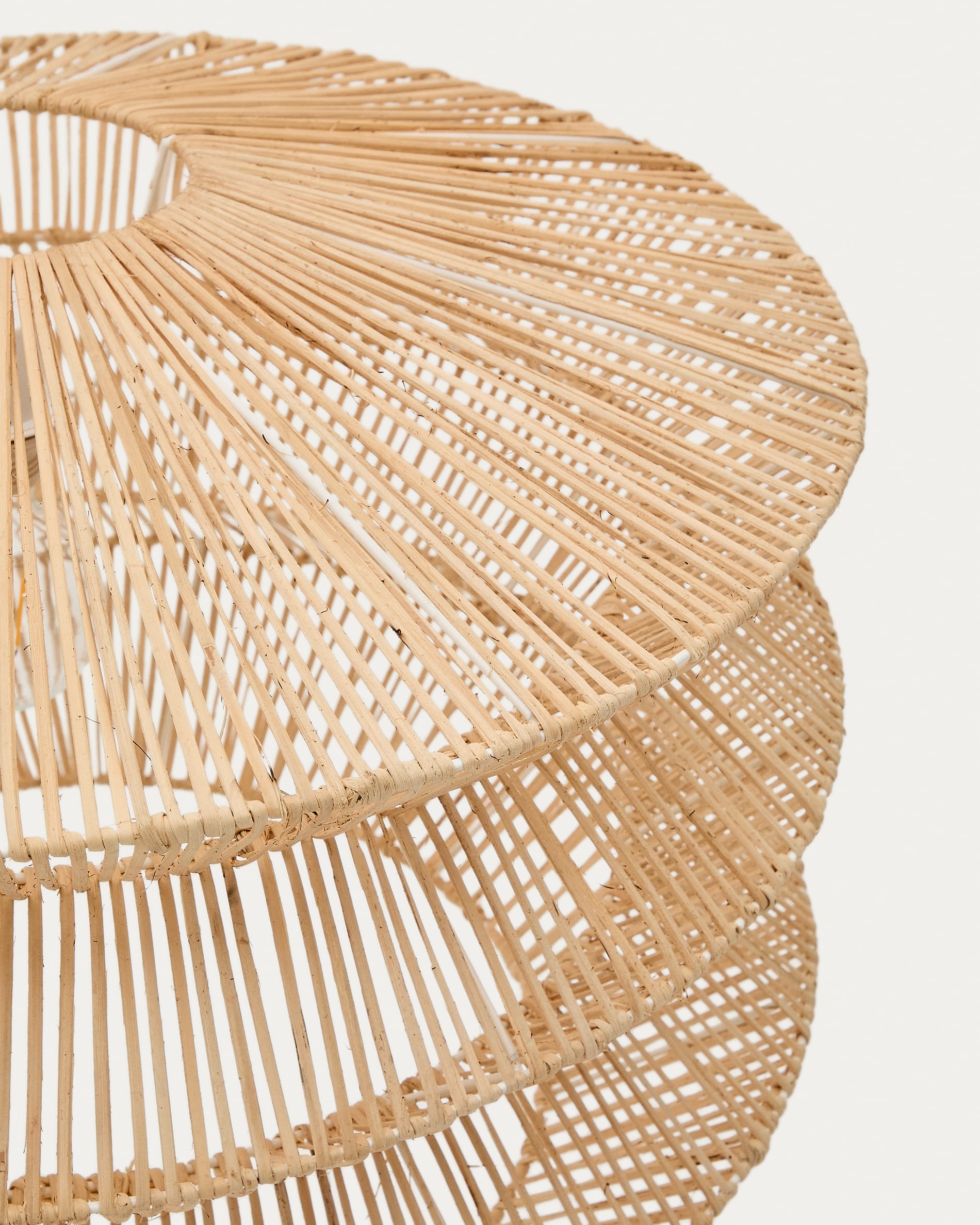 Dakit ceiling lamp shade in rattan with light finish 60 x 39cm
