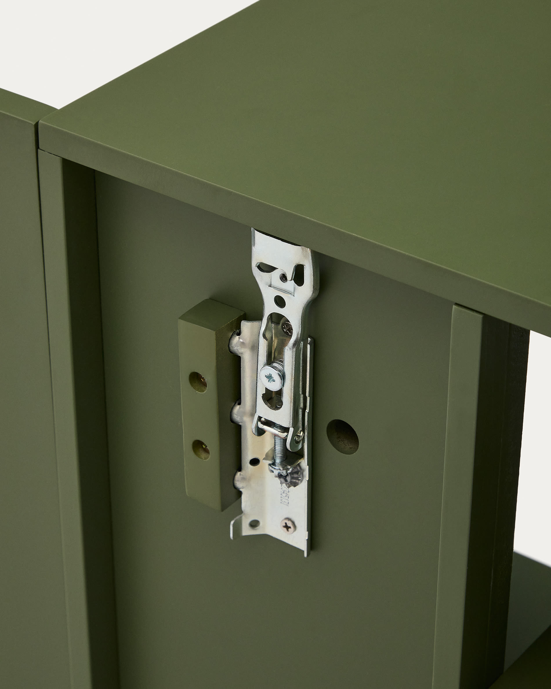 Ina modular shelving unit in green lacquered MDF 80 x 80cm FSC 100%