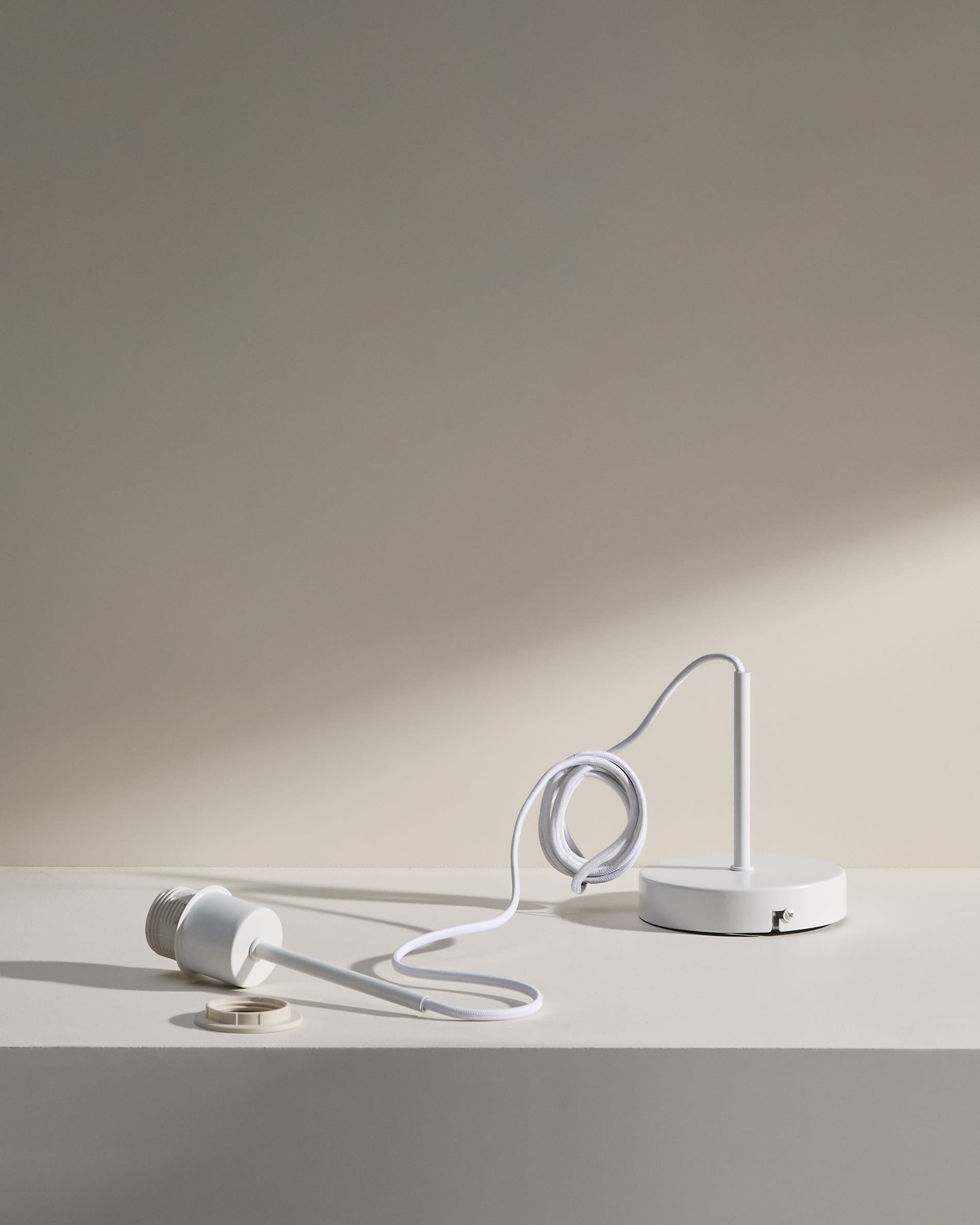 Creative Cables Textilkabel Für Tischleuchten – 1,80 M, RC13 Braun, Mit Schalter & Stecker (weiß)