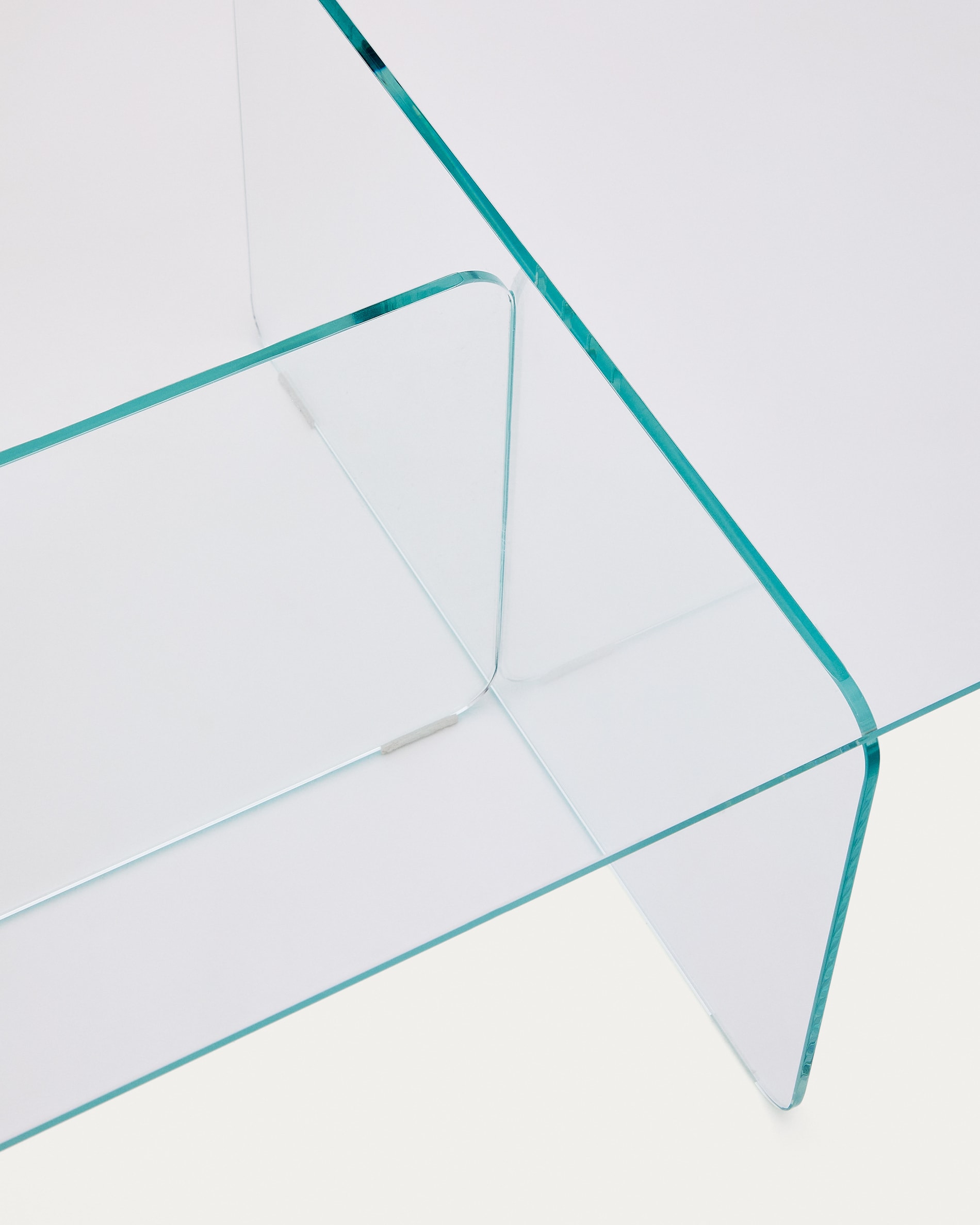 Zaren transparent tempered-glass coffee table, 120 x 60 cm