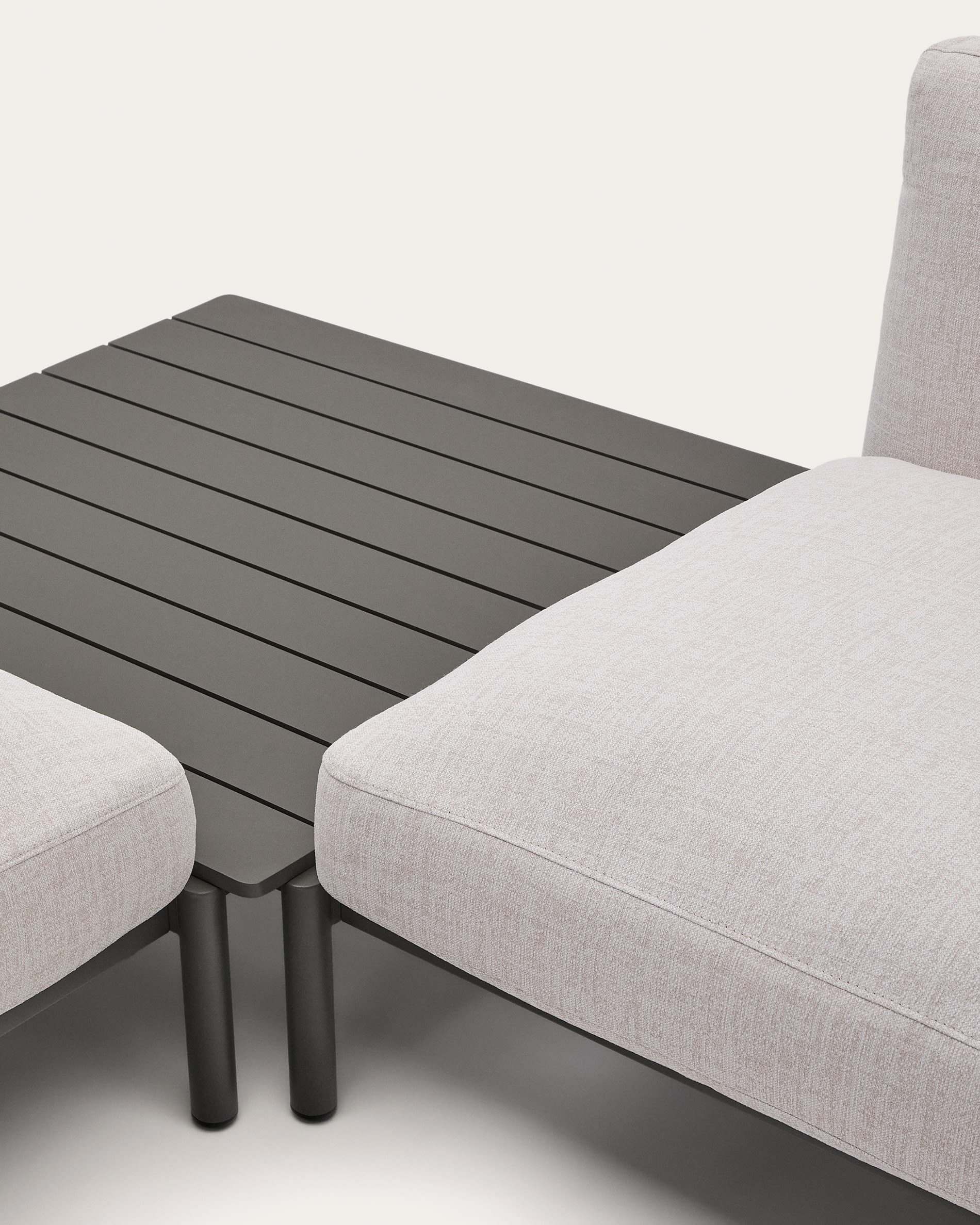 Sorells outdoor modular 4-seater corner sofa with beige upholstery and grey aluminium with teak table 353 x 316.5cm FSC 100%