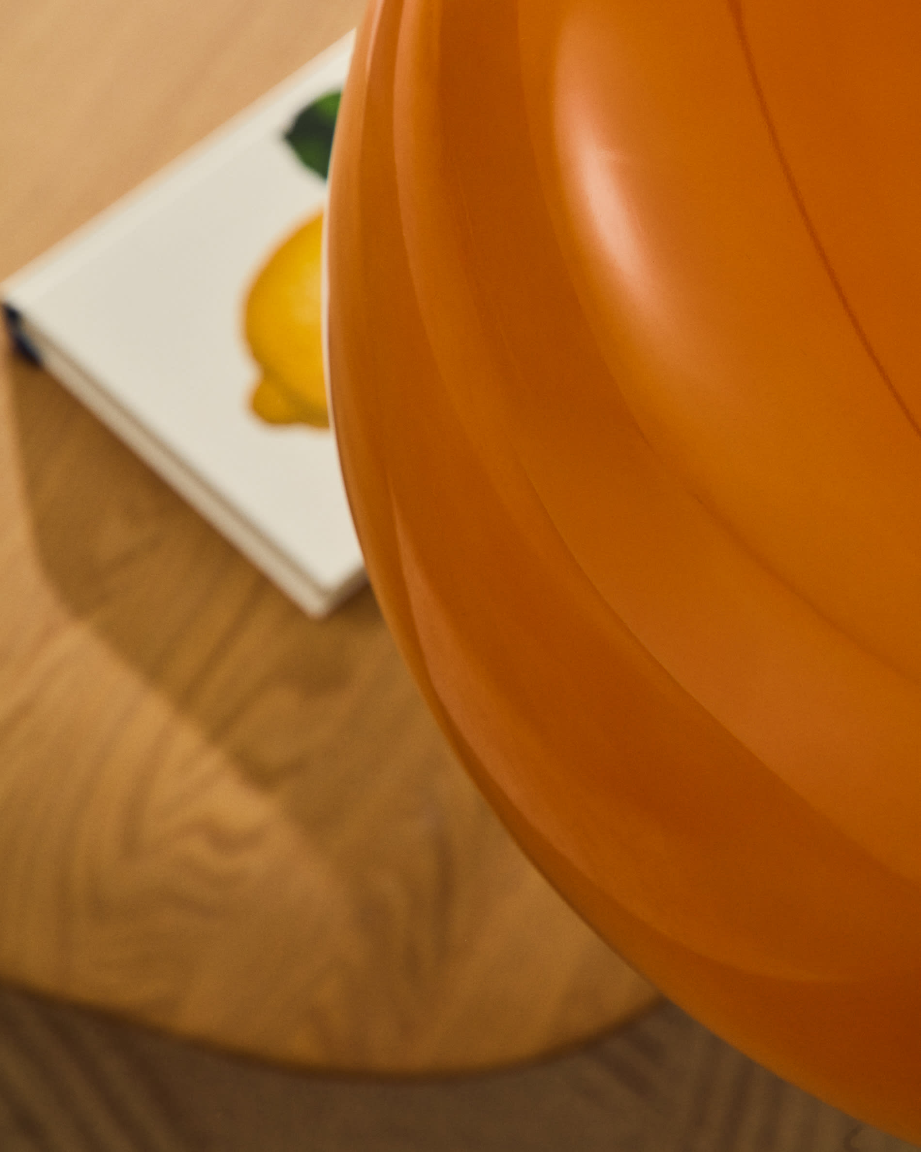 Reig orange glass ceiling lamp, Ø 38 cm