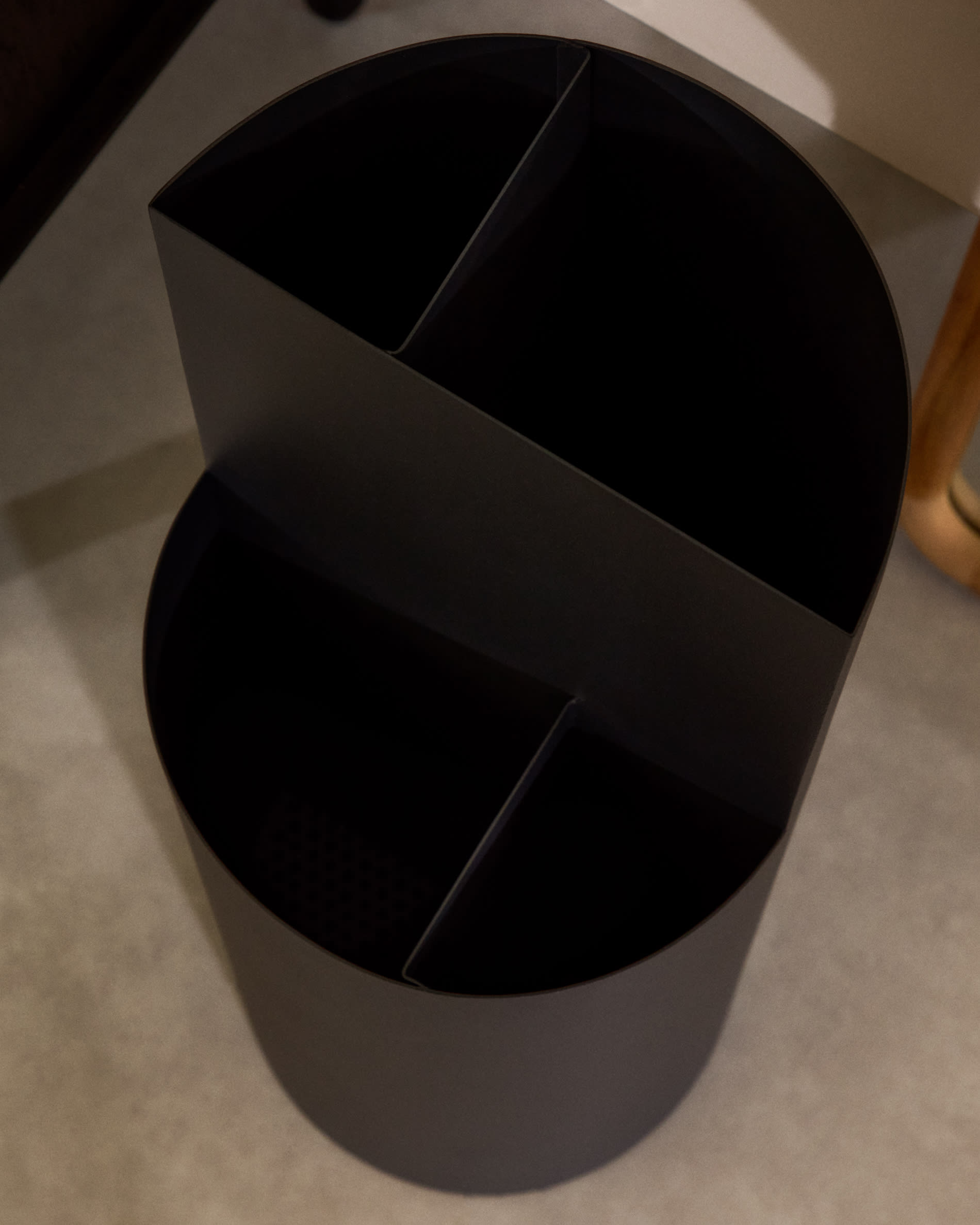 Atin grey metal small umbrella stand