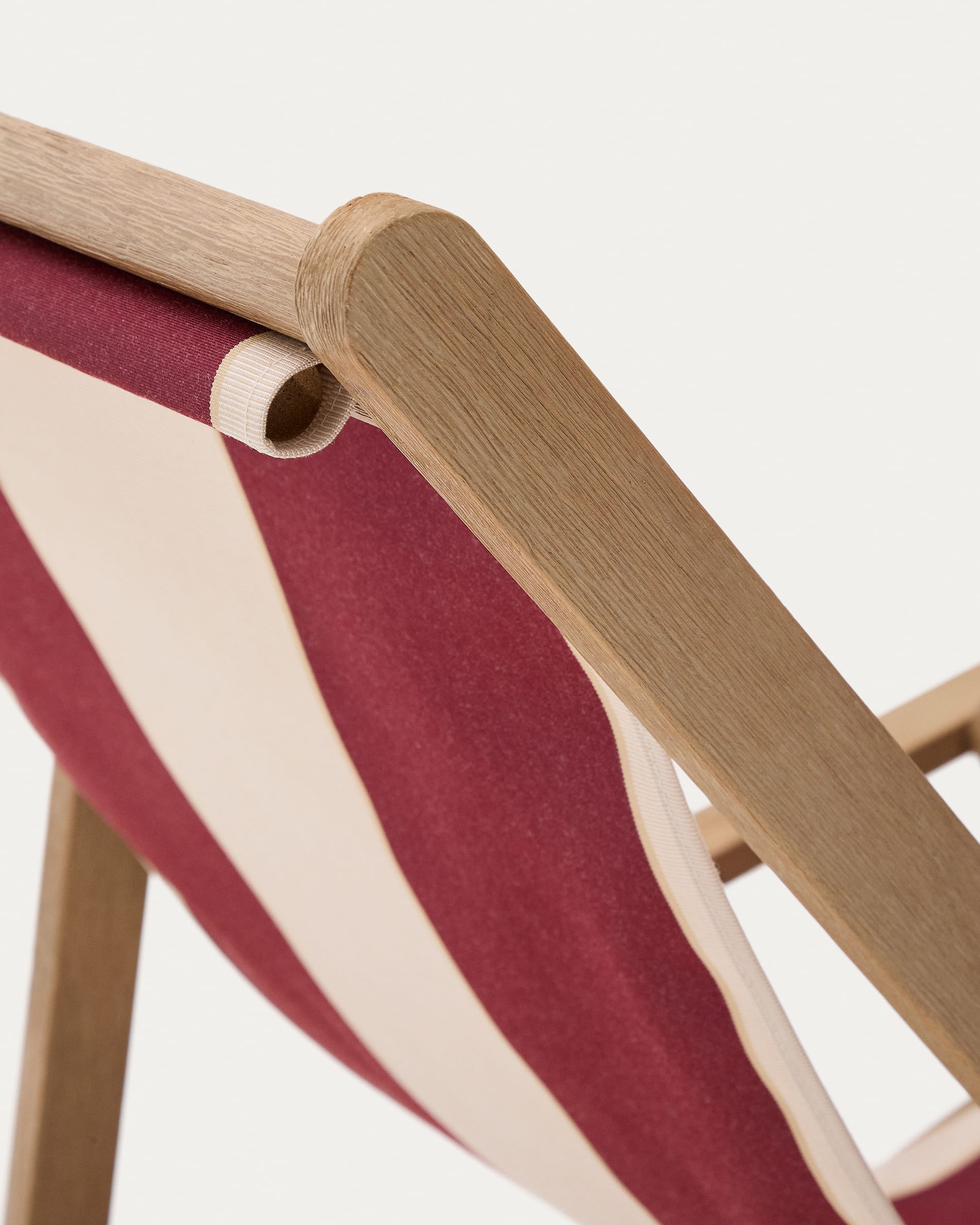 Vilara burgundy and beige striped outdoor folding deck chair made of FSC 100% solid acacia wood