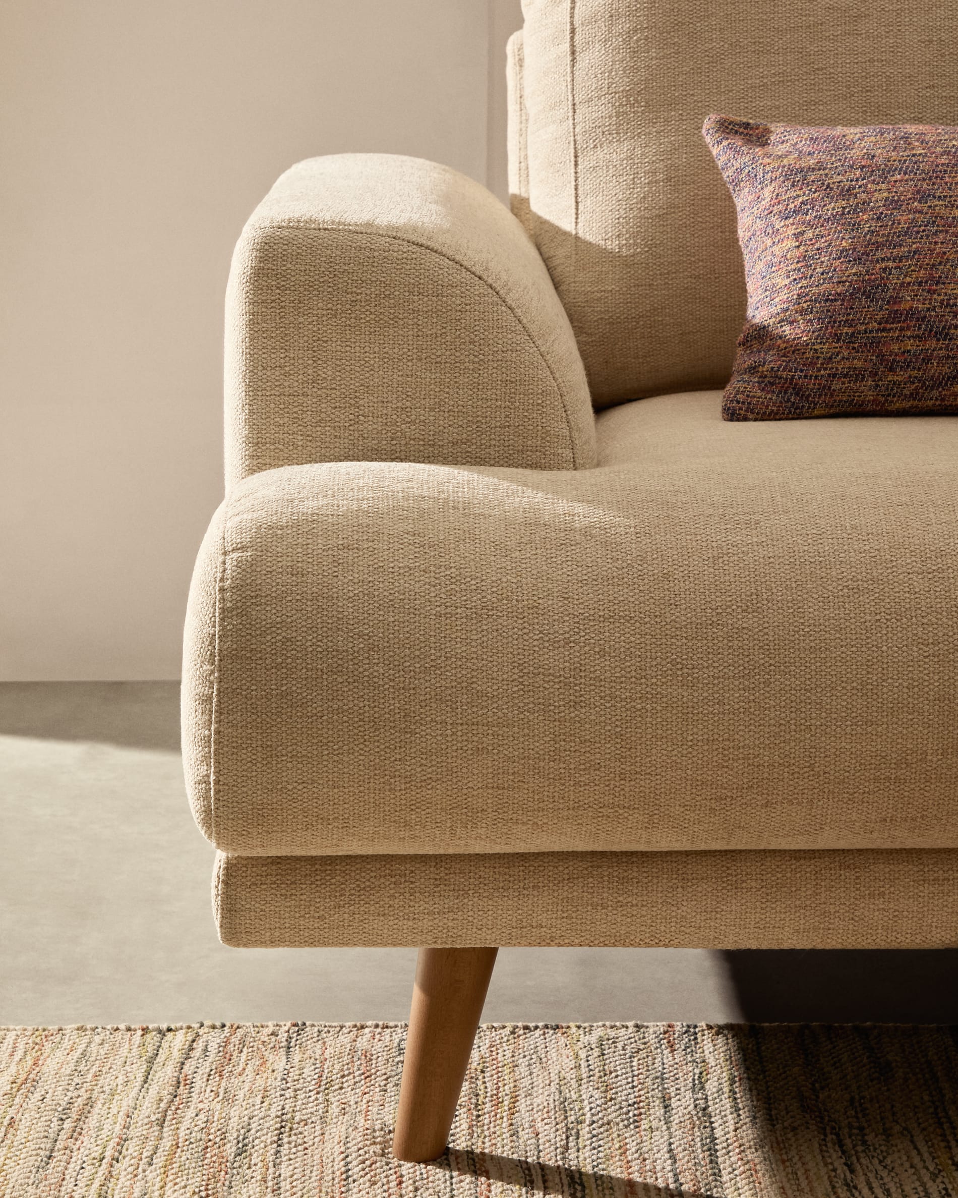 Karin 2-seater sofa in beige chenille with solid beech wood legs in natural colour finish 211 cm