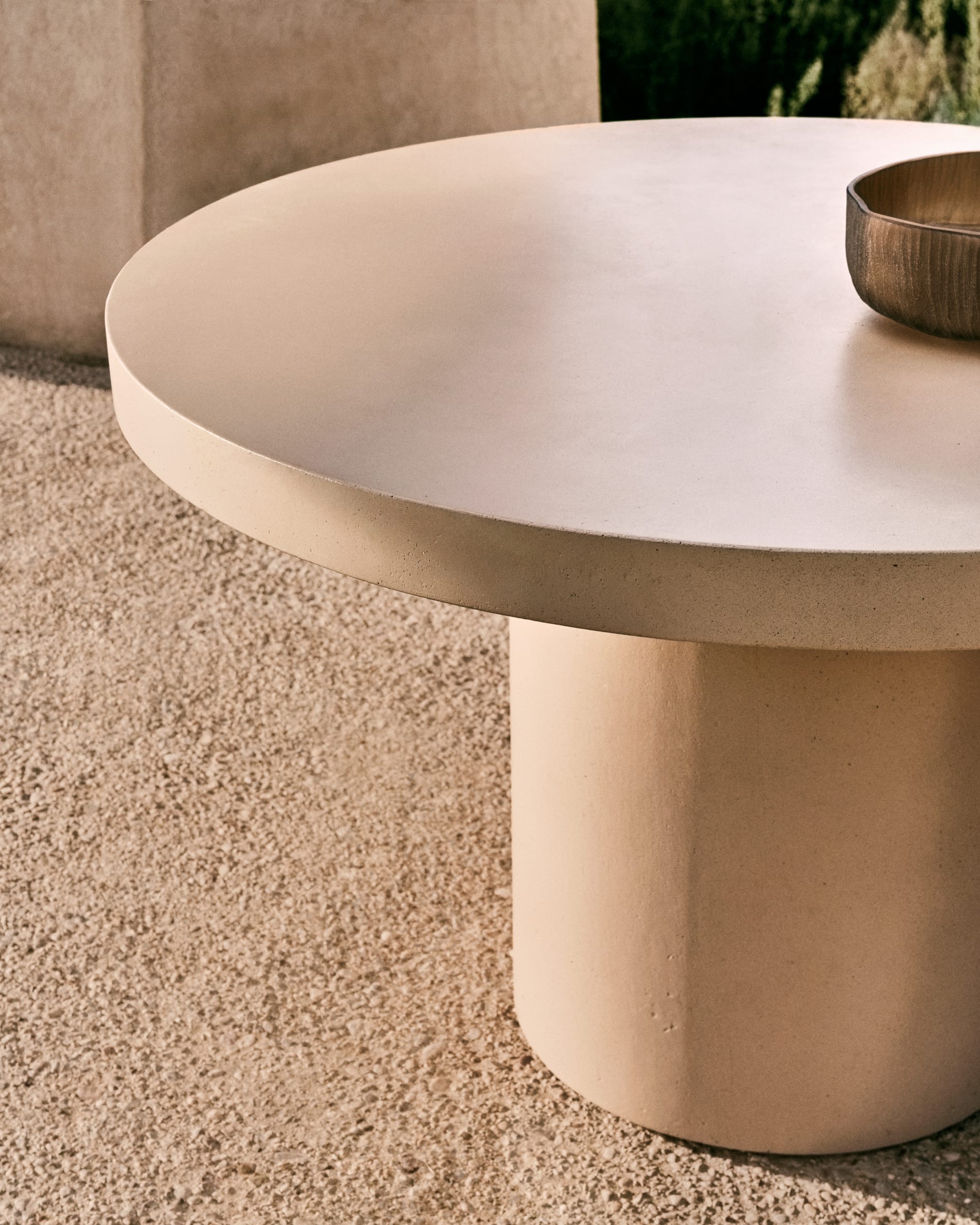 Aiguablava beige cement round table Ø120cm