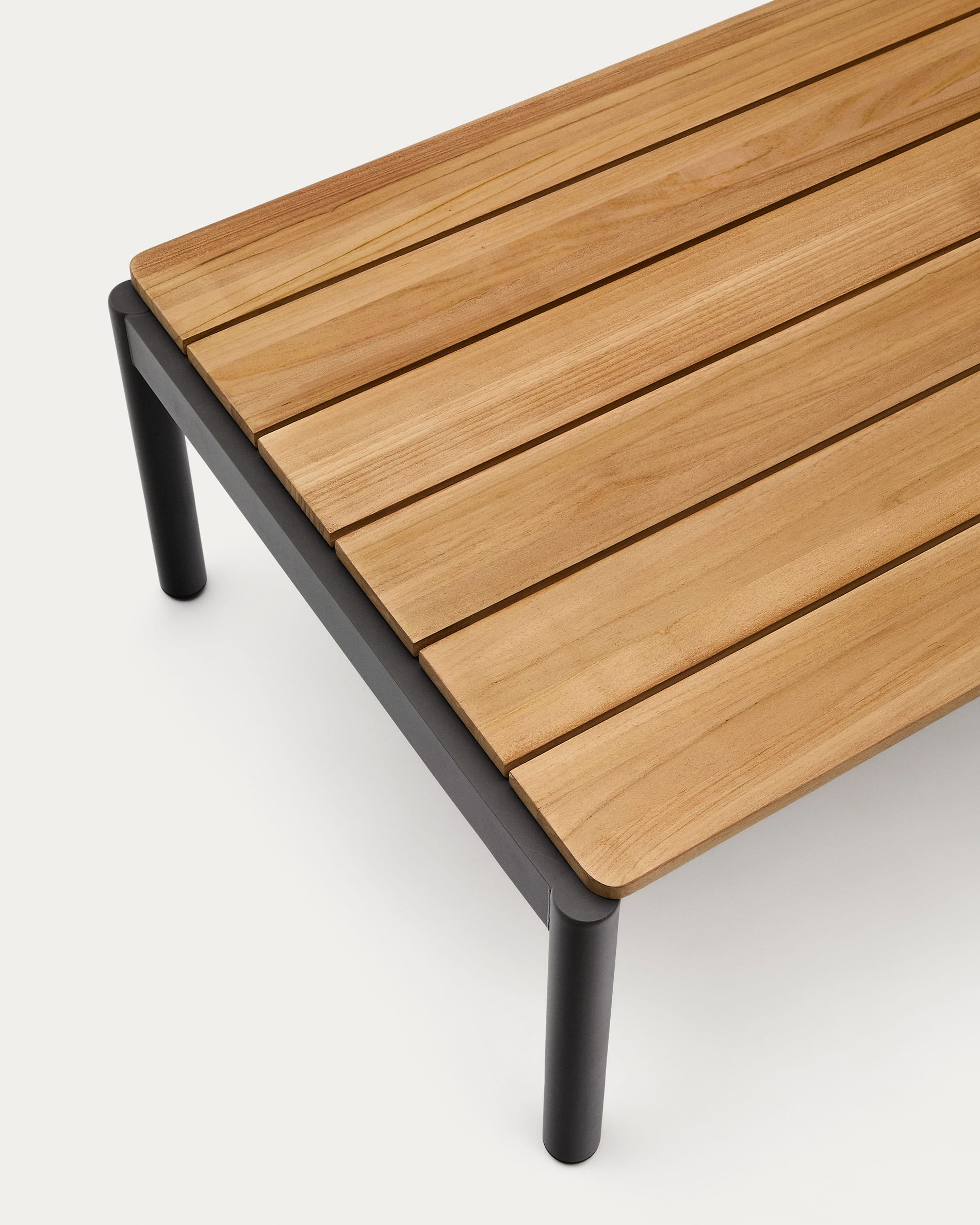 Sorells coffee table in gray aluminum and teak wood 63 x 144,6 cm FSC 100%