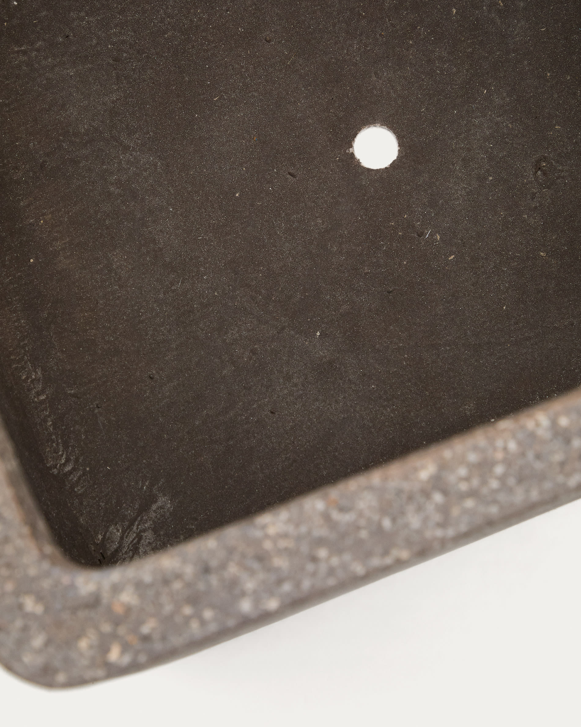 Set of 2 Minoa planters with brown stone effect 44 x 44 cm