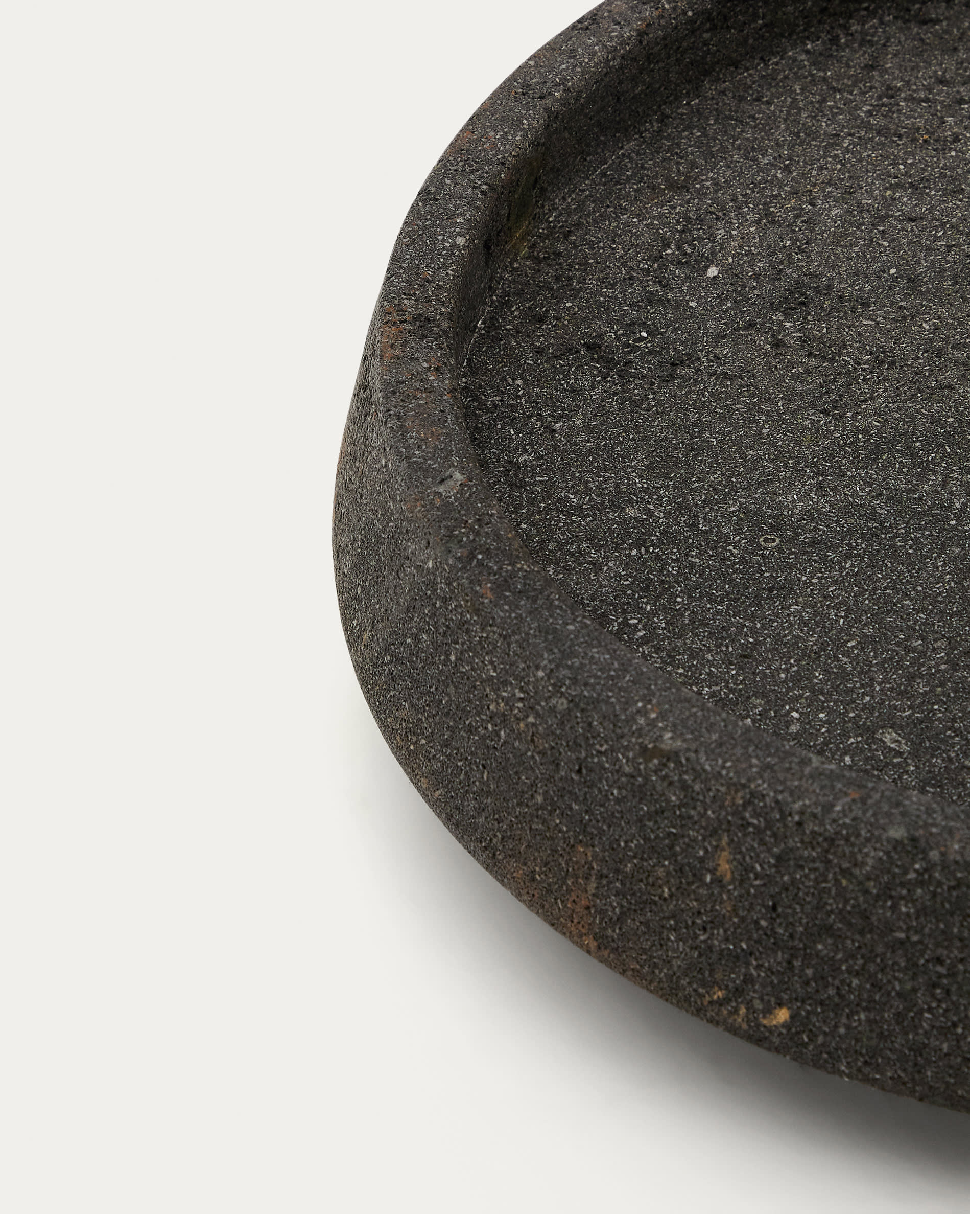 Naro centrepiece in black stone and teak wood Ø38cm