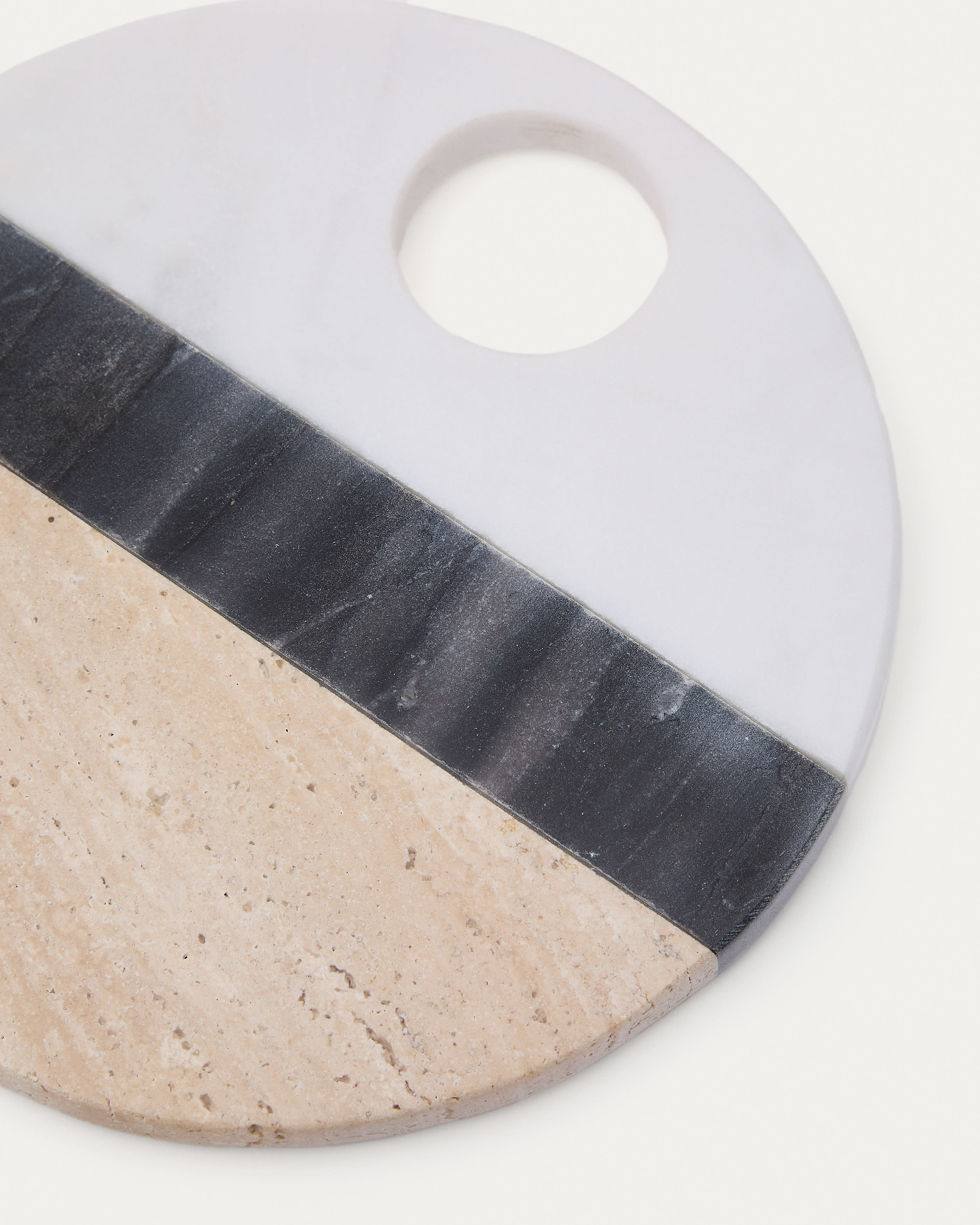 Nivol round serving board in black and white marble and travertine